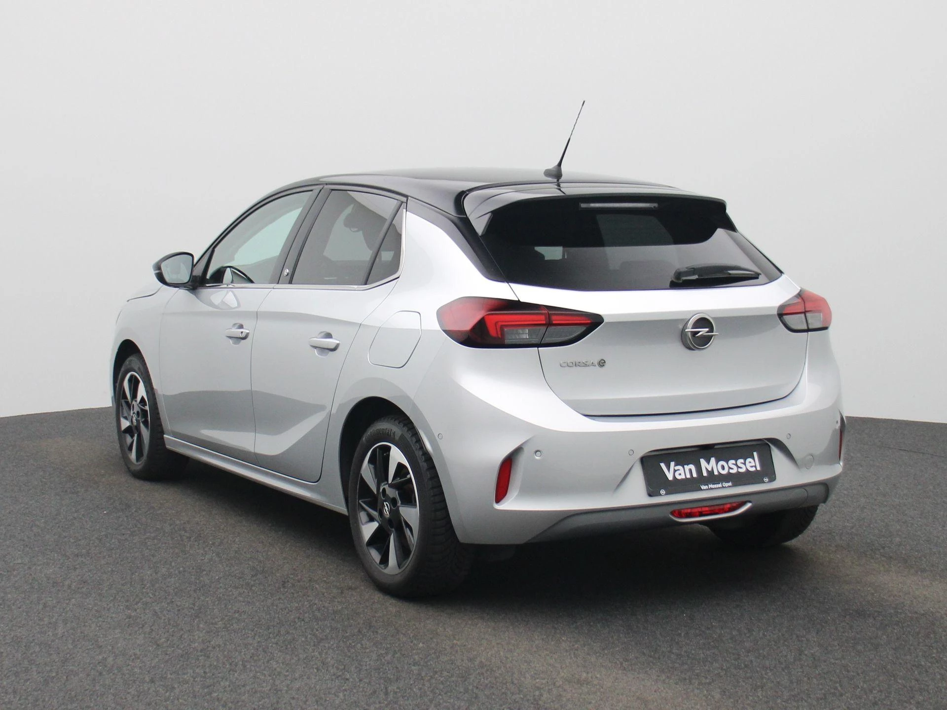 Opel-Corsa-e-image-1