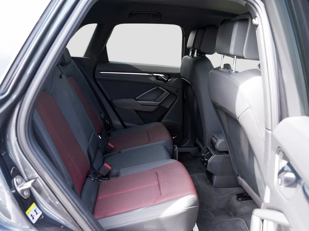 Audi Q3 35 TDI S-line S-tronic,Matrix LED,ALU 20",Kamera Bang und Olufsen,Navi