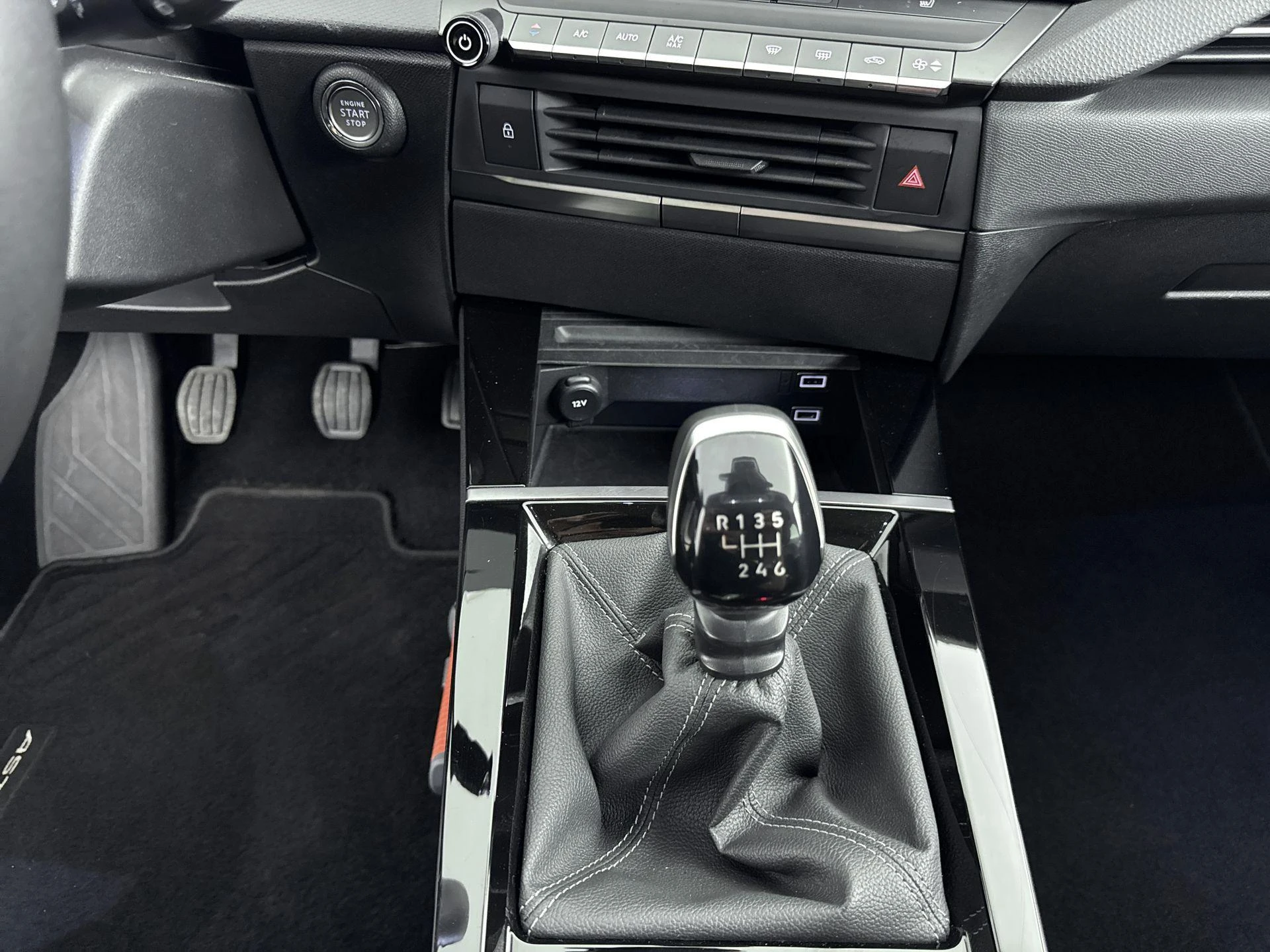 Opel-Astra-image-20