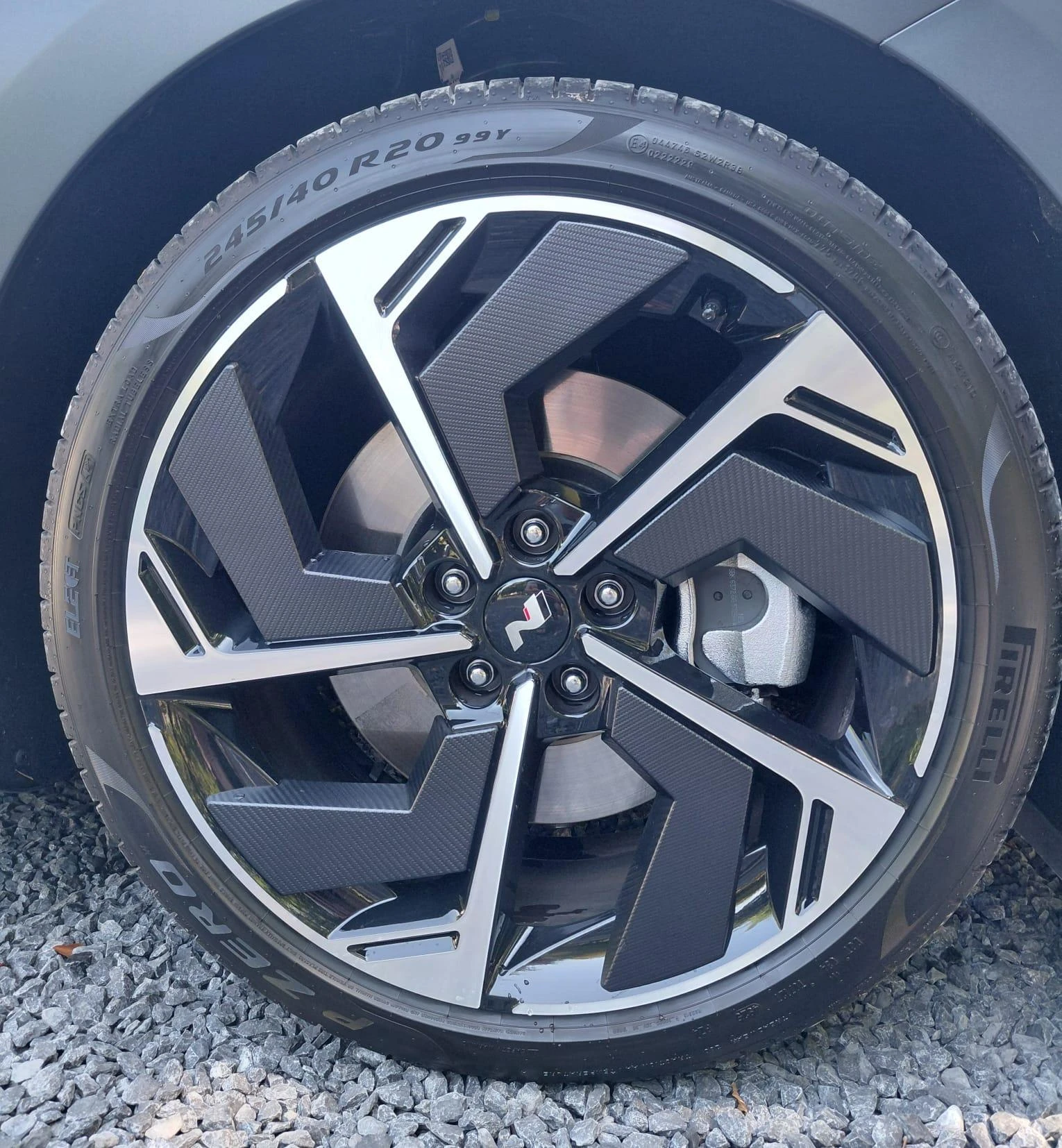 Hyundai-IONIQ 6-image-9