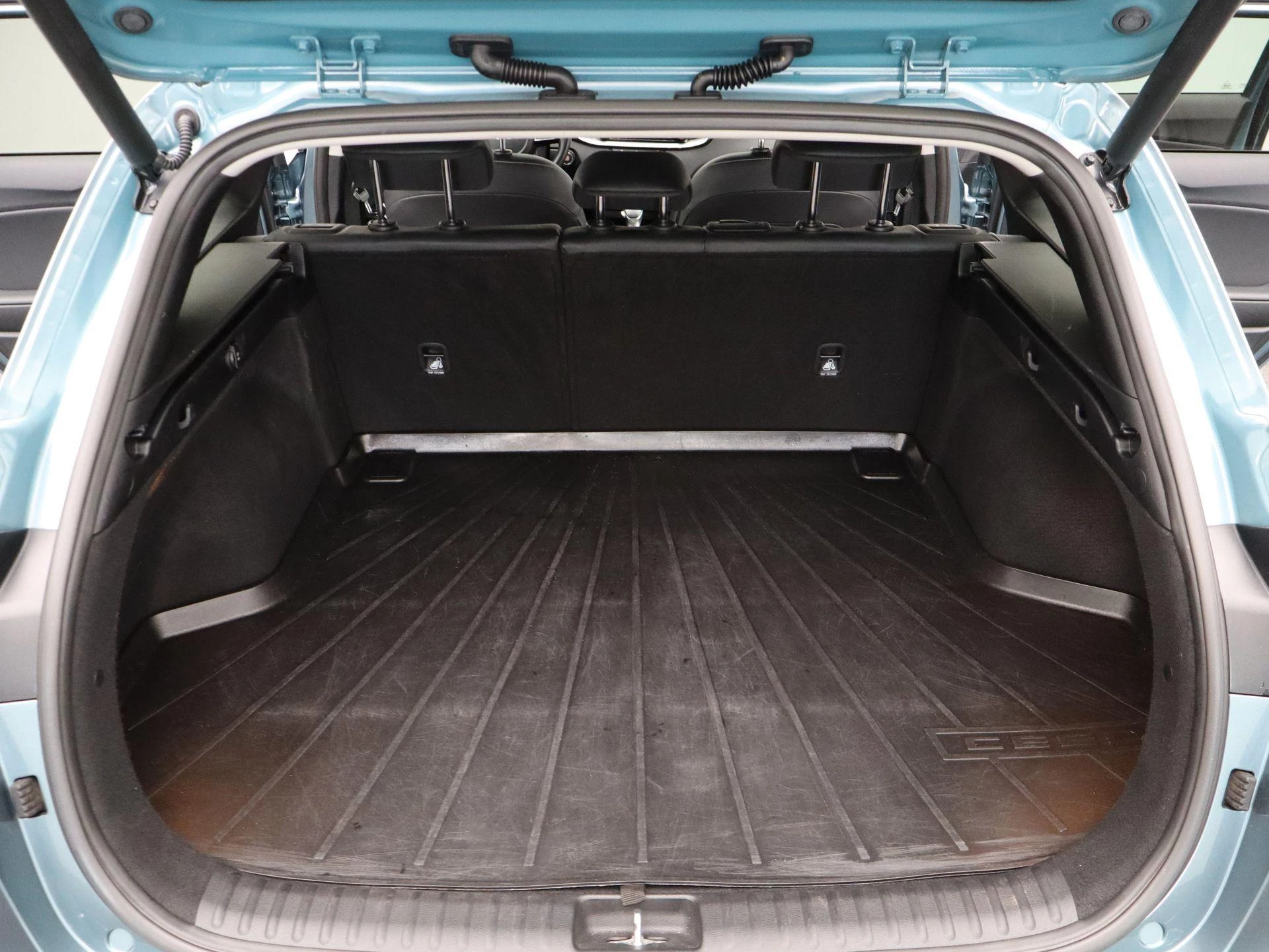 Kia-Ceed Sportswagon-image-39