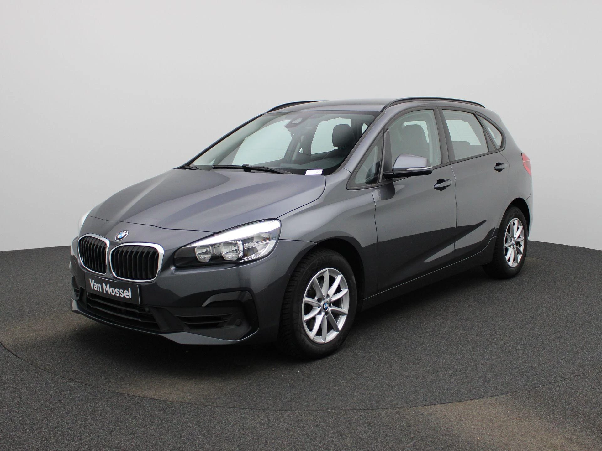 BMW-2 Reeks-image-0
