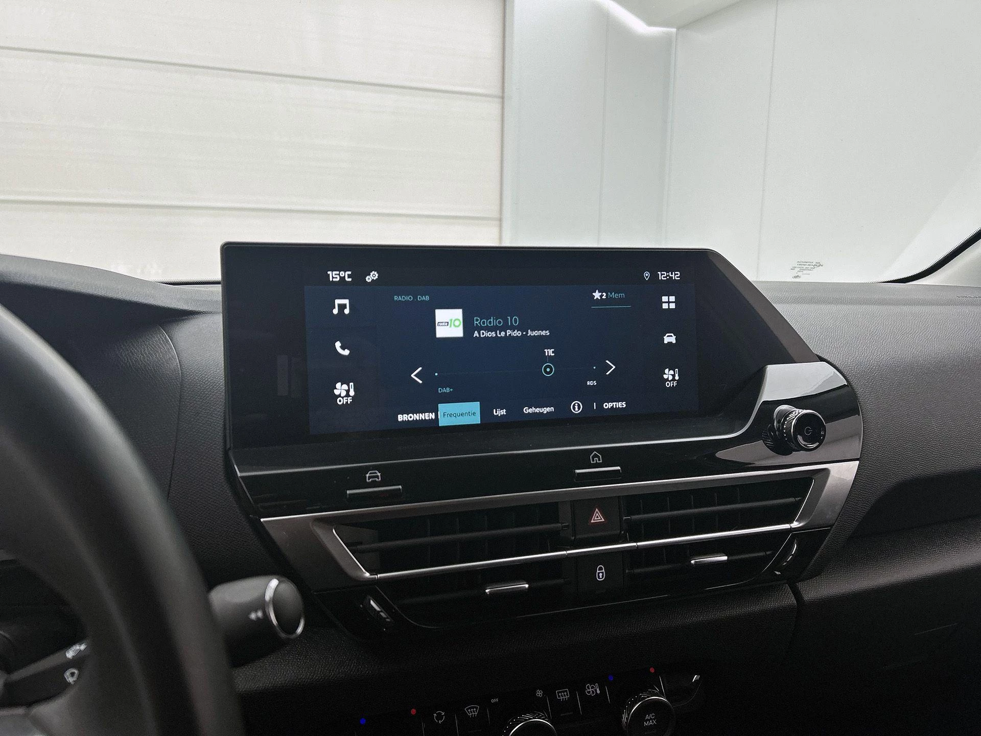 Citroën-ë-C4-image-6