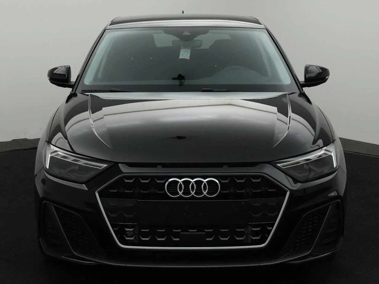 Audi-A1 Sportback-image-3