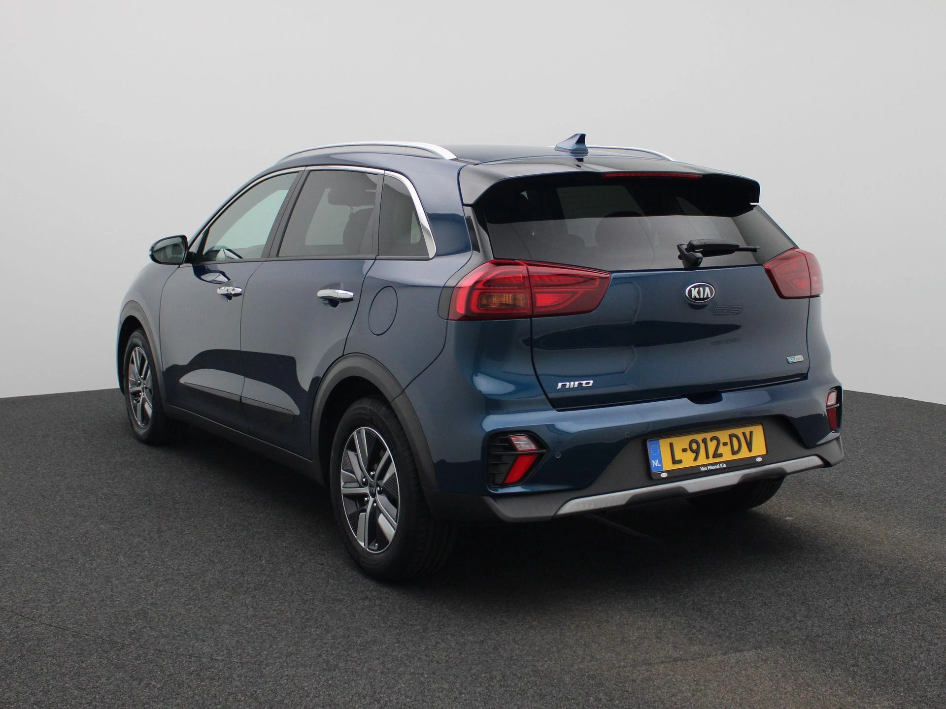 Kia-Niro-image-1