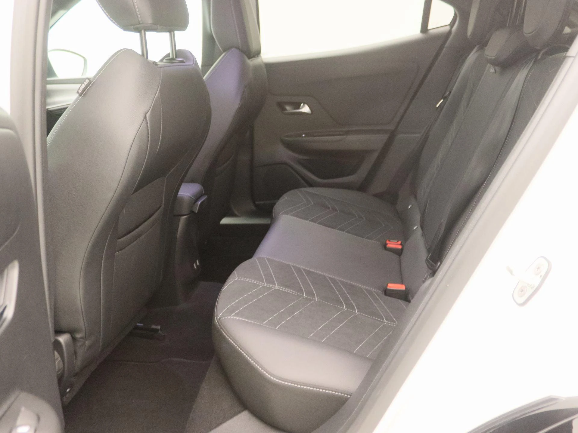 Opel-Mokka-image-12