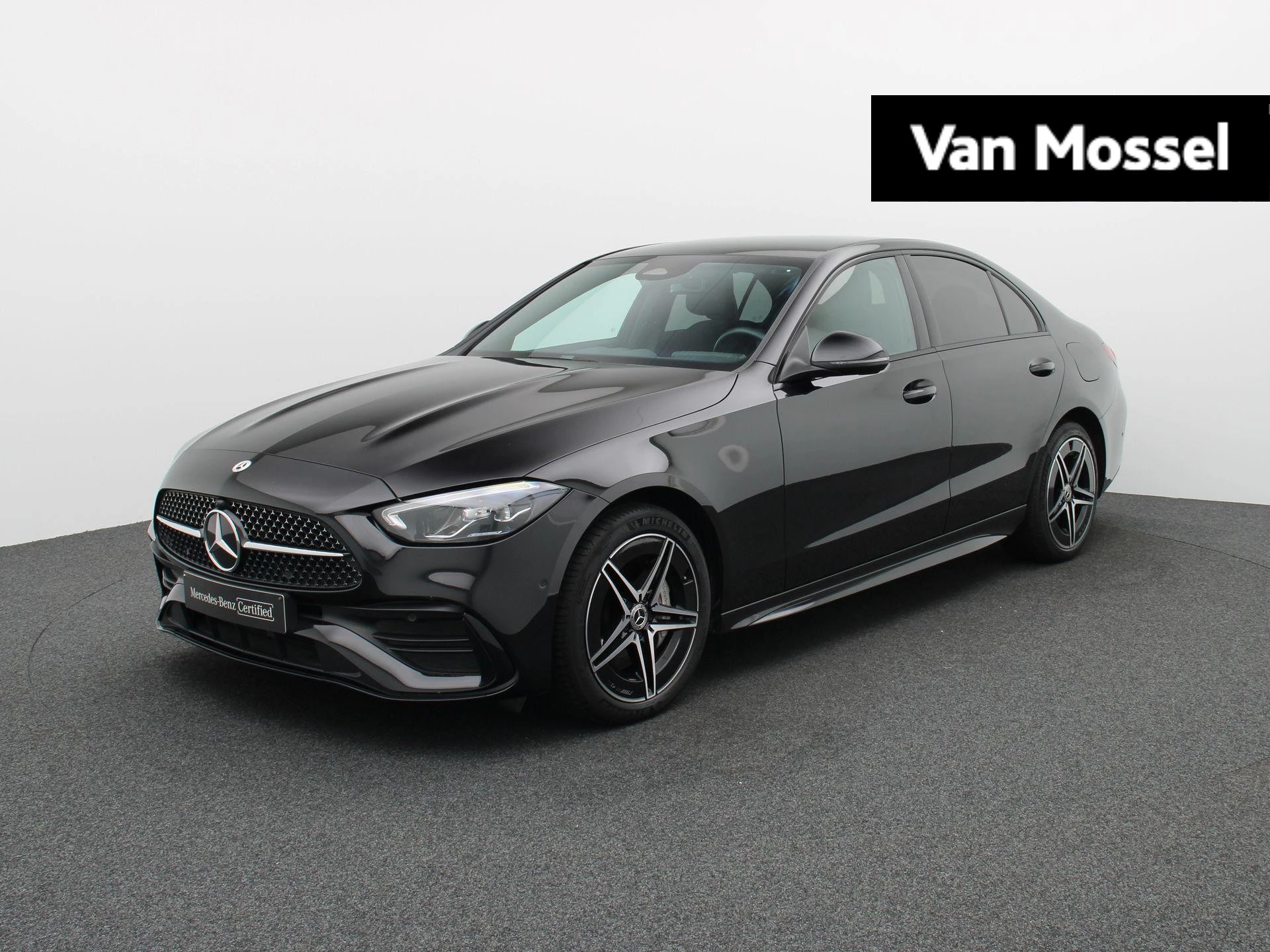 Mercedes-Benz-C-Klasse-image-0