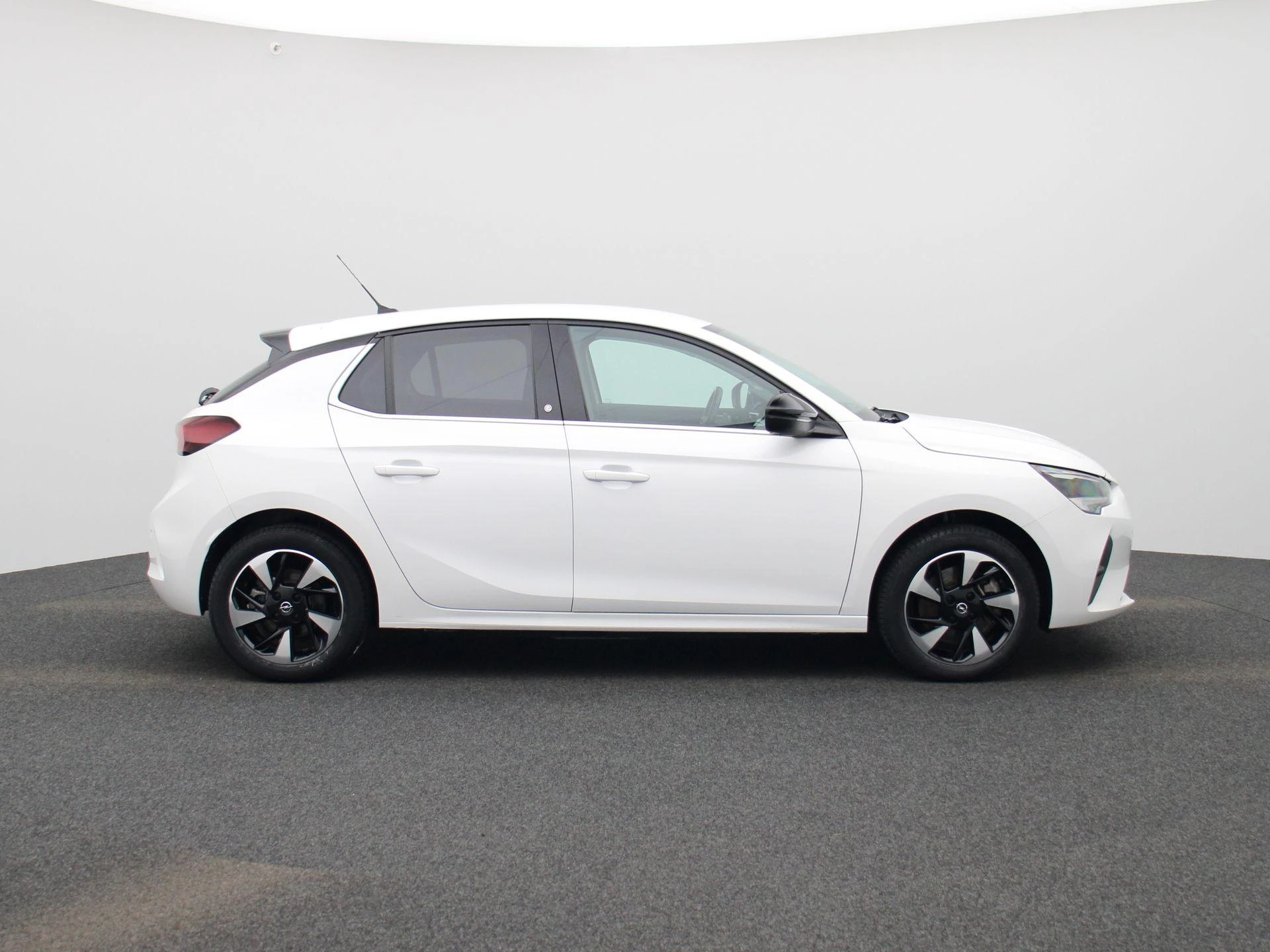 Opel-Corsa-e-image-5