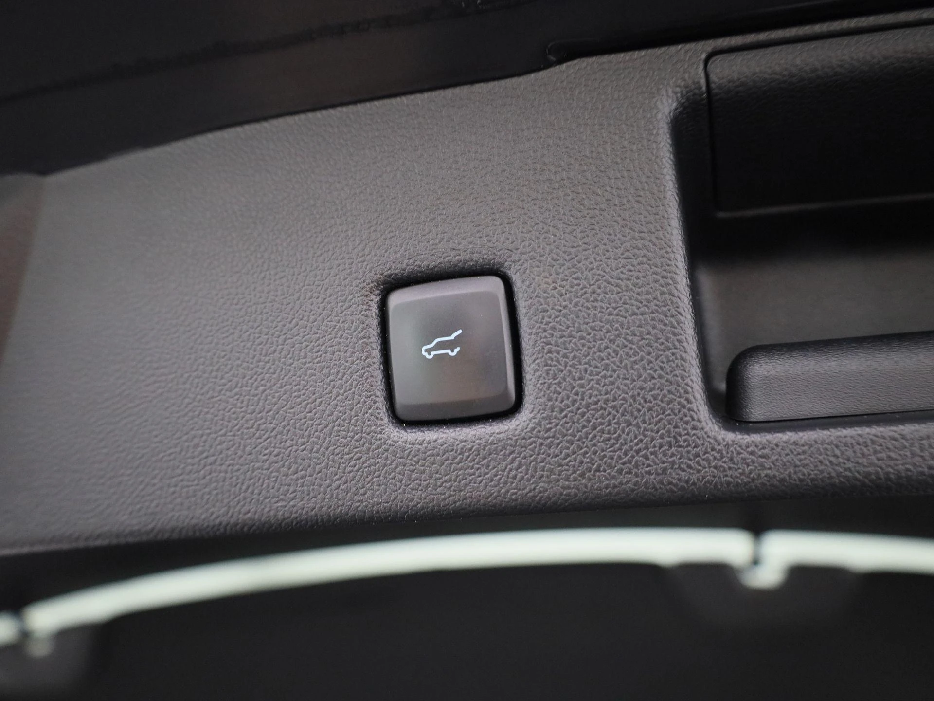Ford-Kuga-image-13