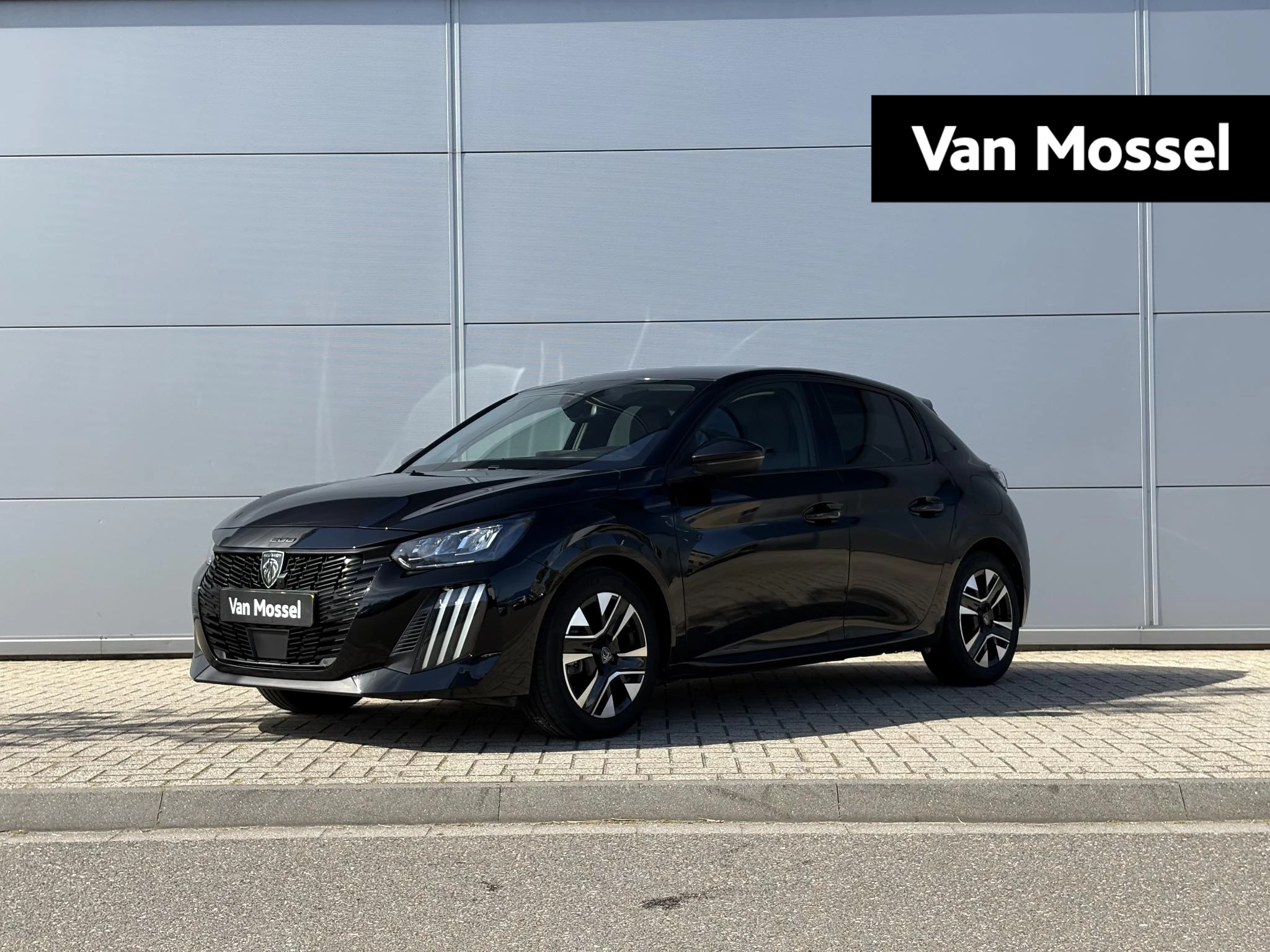 Peugeot-208-image-0