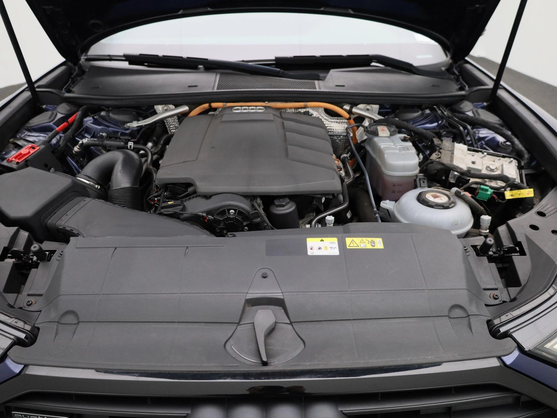 Audi A6 Avant Competition 55 TFSI e S tronic Quattro