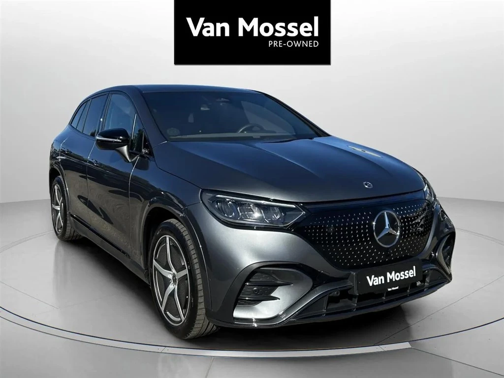 Mercedes-Benz-EQE-image-2