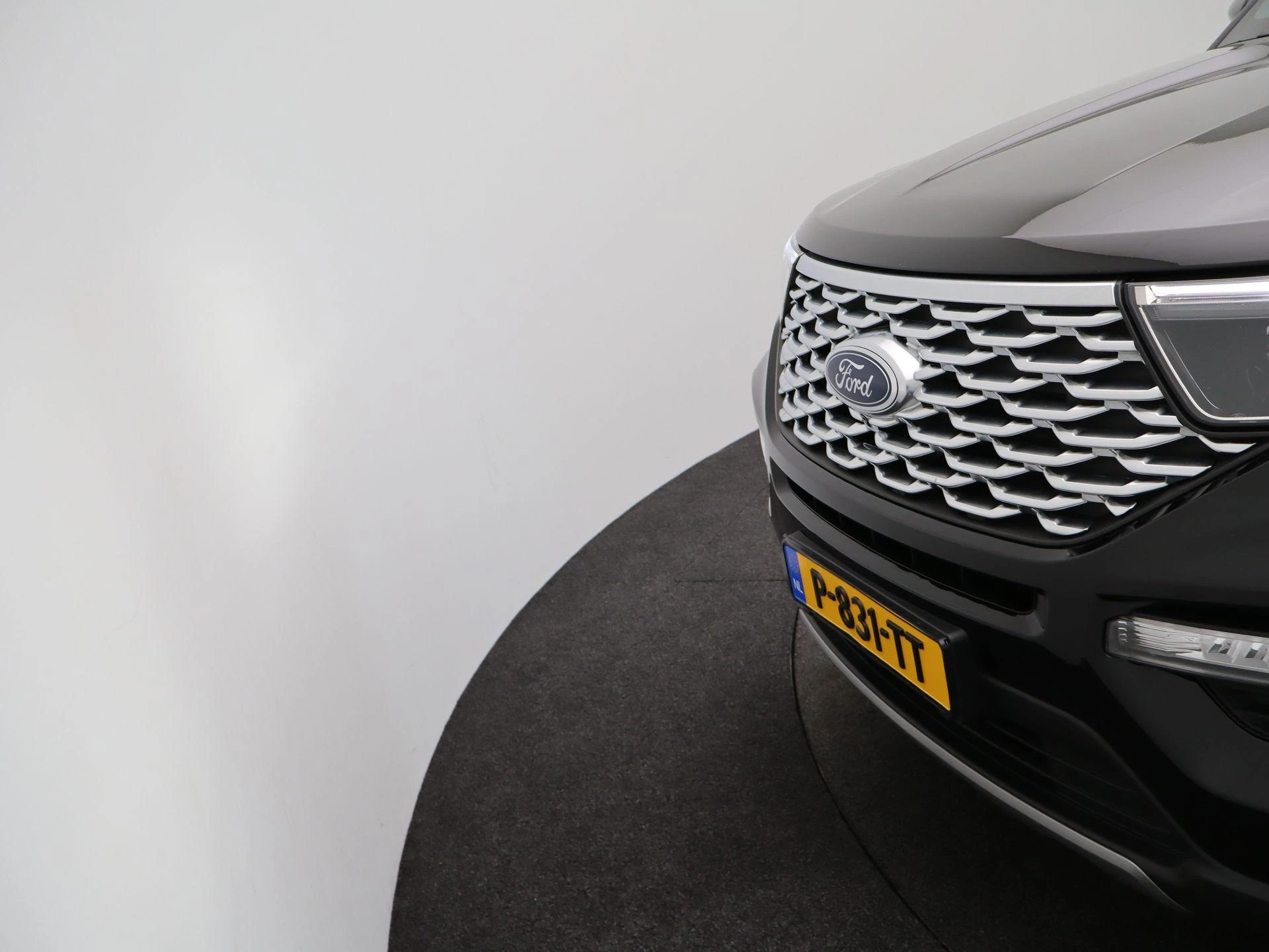 Ford-Explorer-image-42