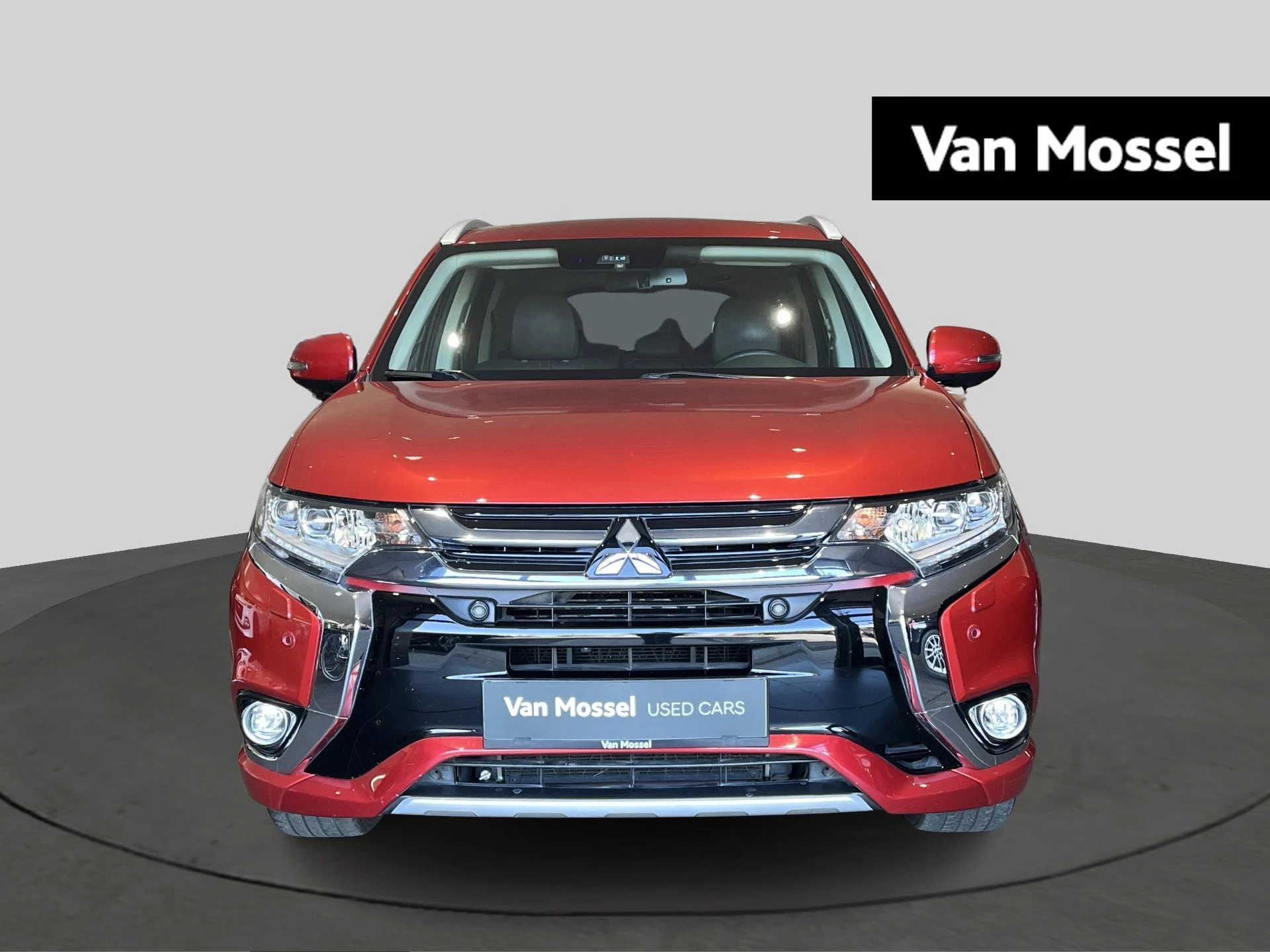 Mitsubishi-Outlander-image-1