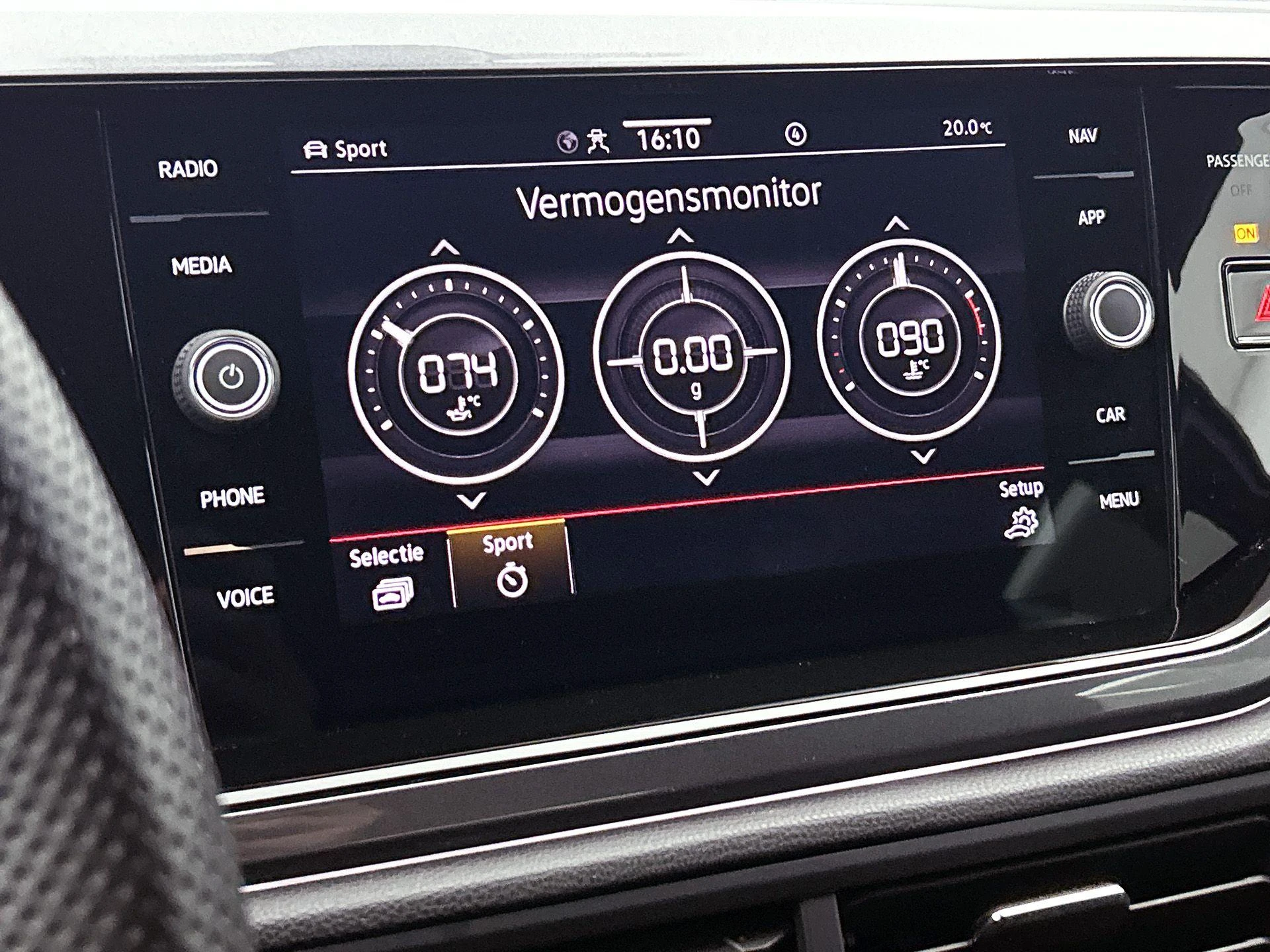 Volkswagen-Polo-image-13