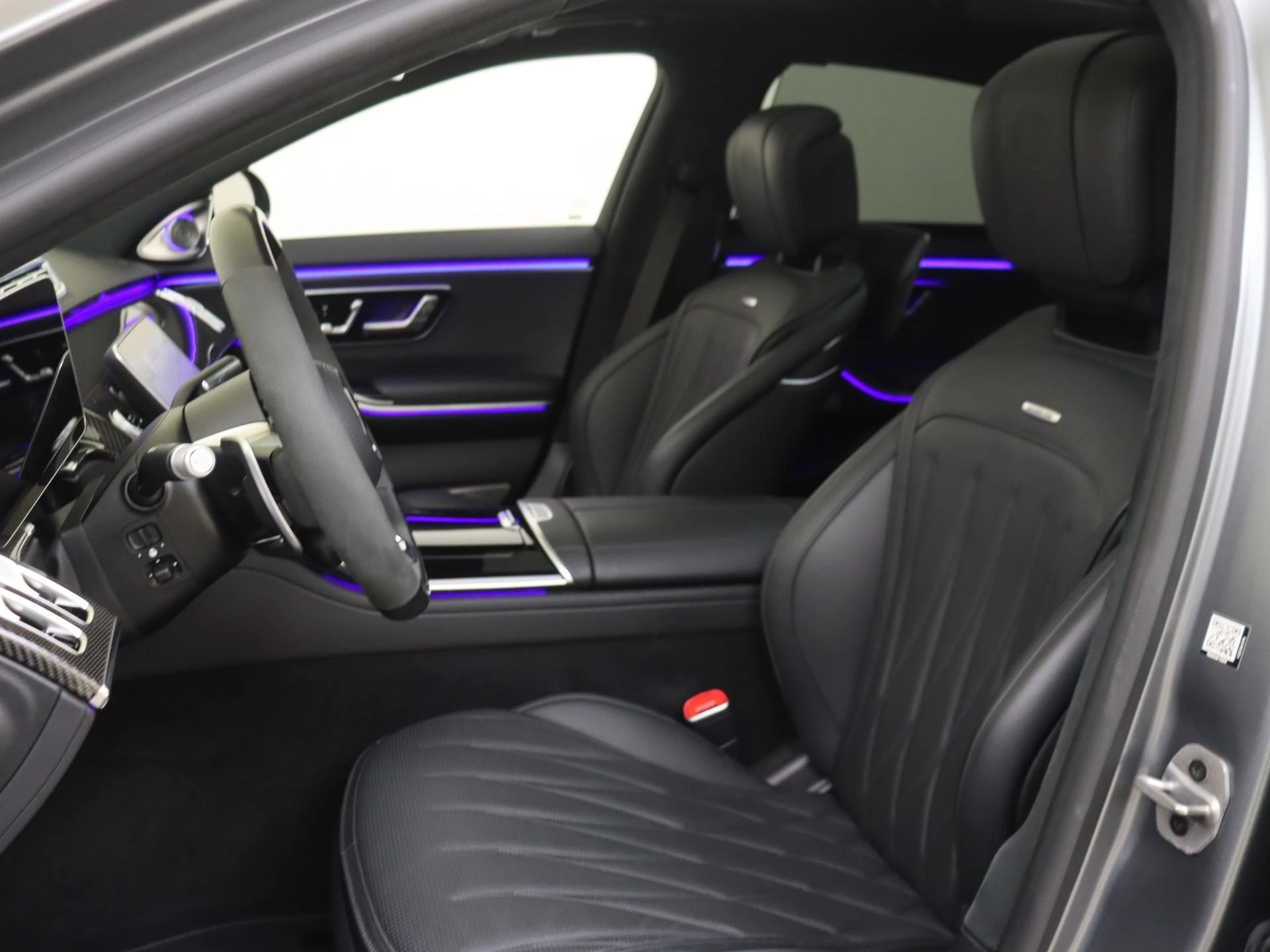 Mercedes-Benz-S-Klasse-image-2