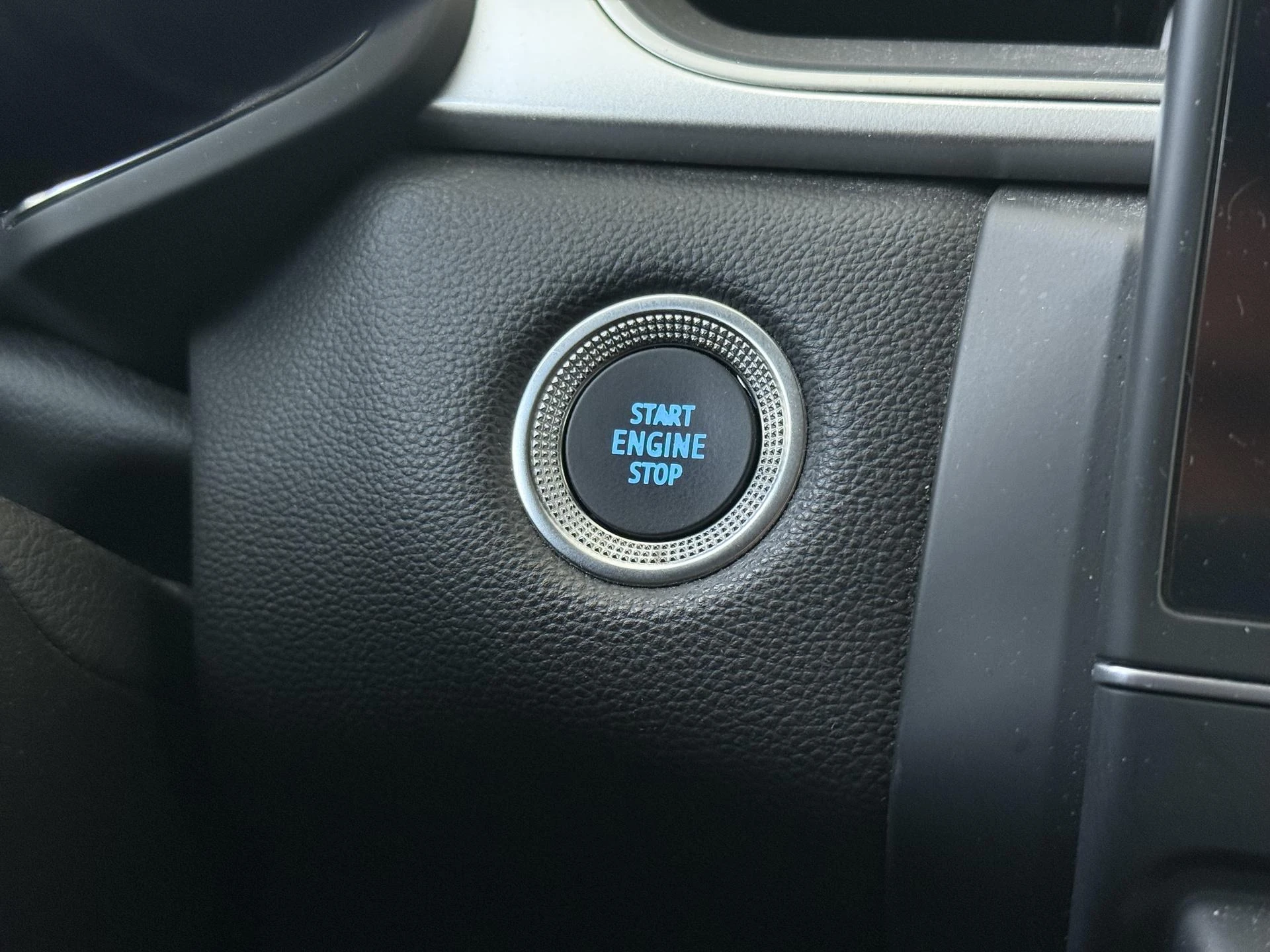 Renault-Captur-image-22