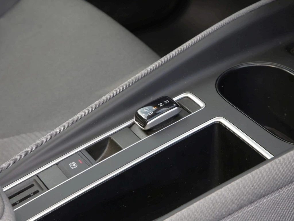 Škoda-Enyaq Coupe-image-9