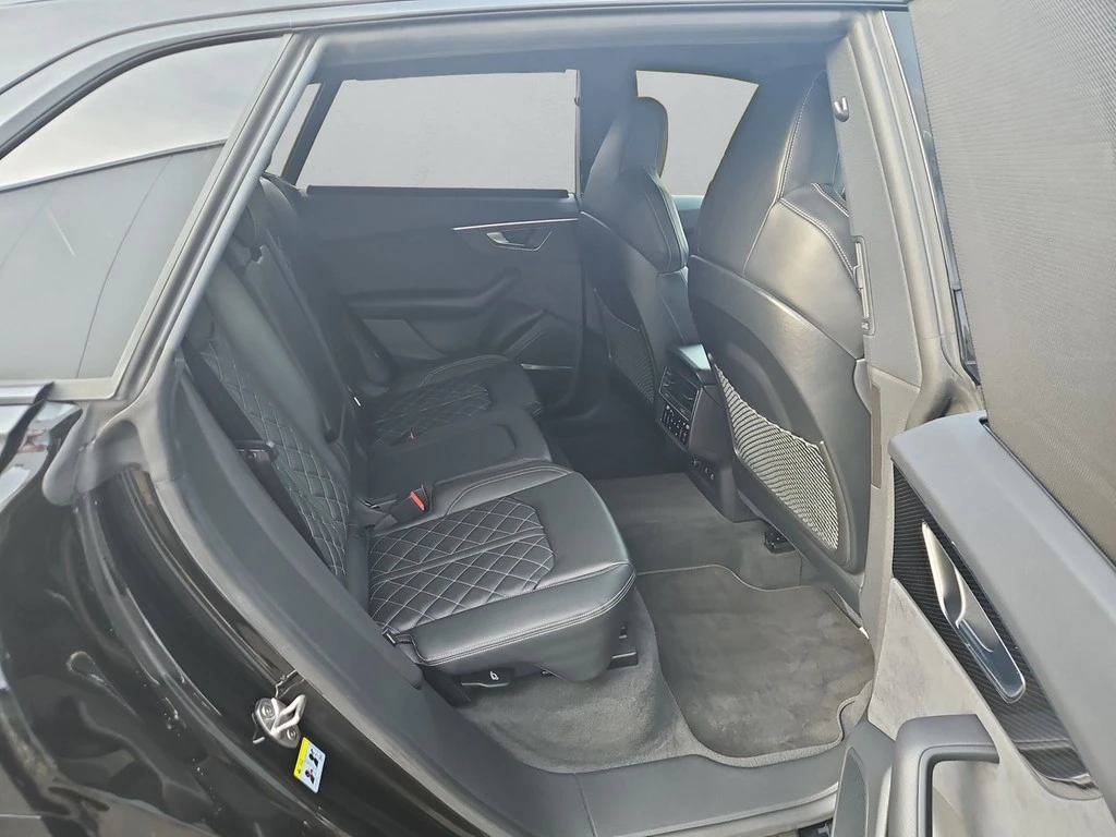 Audi-SQ8-image-11