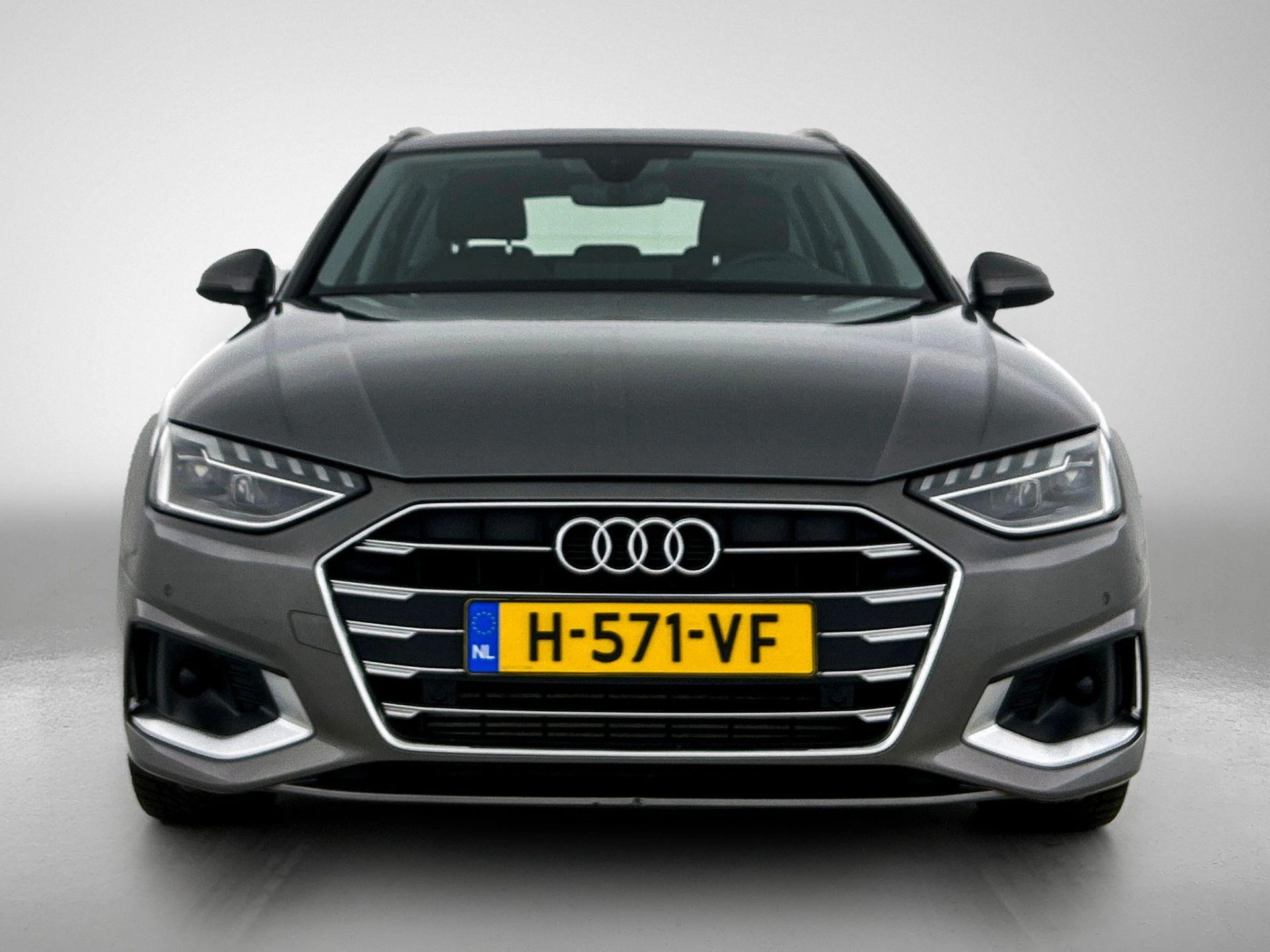Audi-A4-image-4