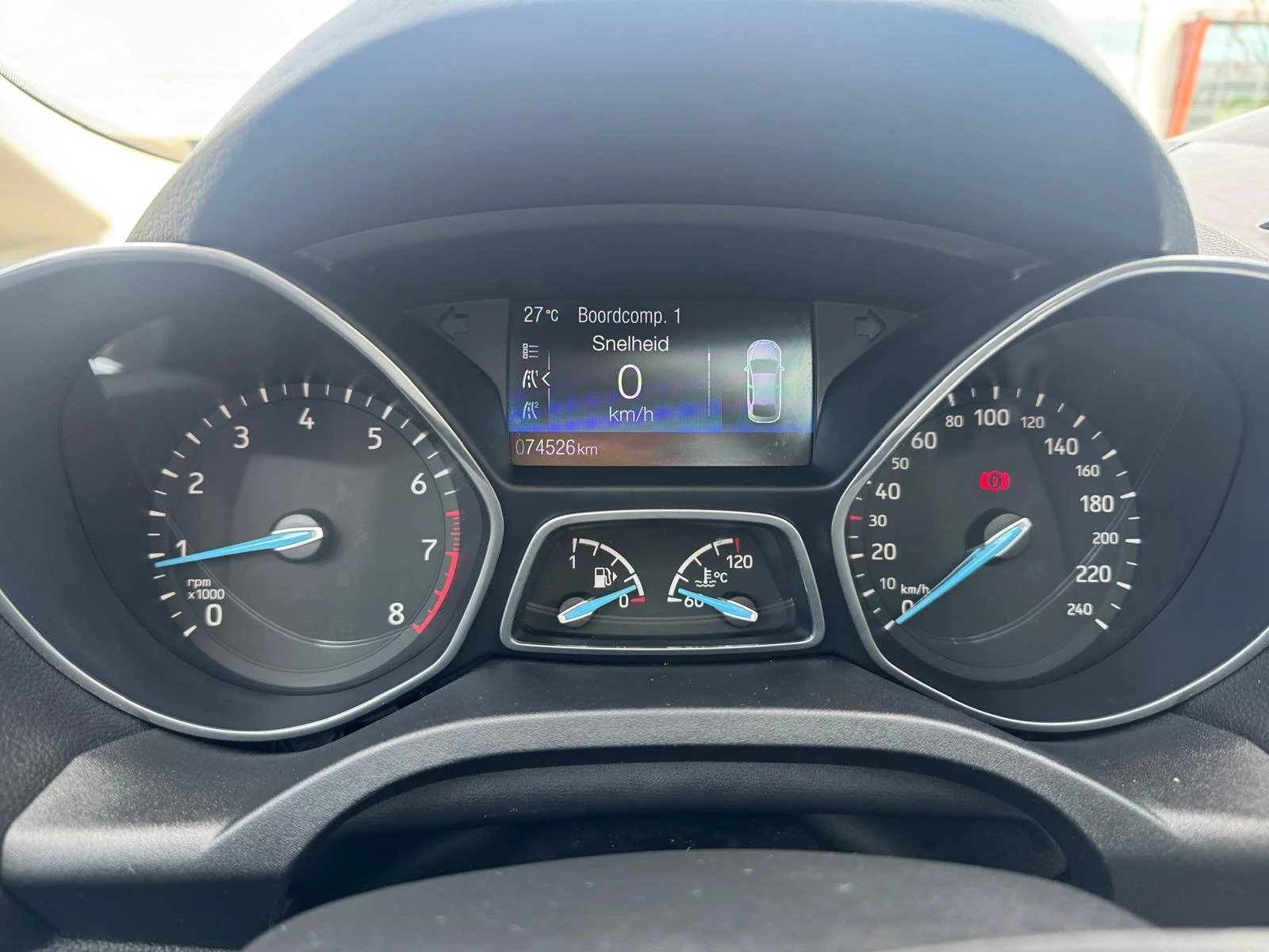 Ford-C-MAX-image-10