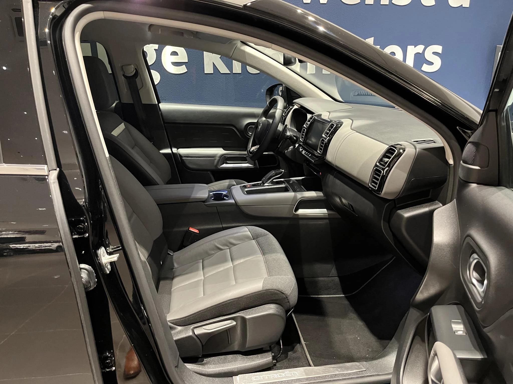 Citroën-C5 Aircross-image-17