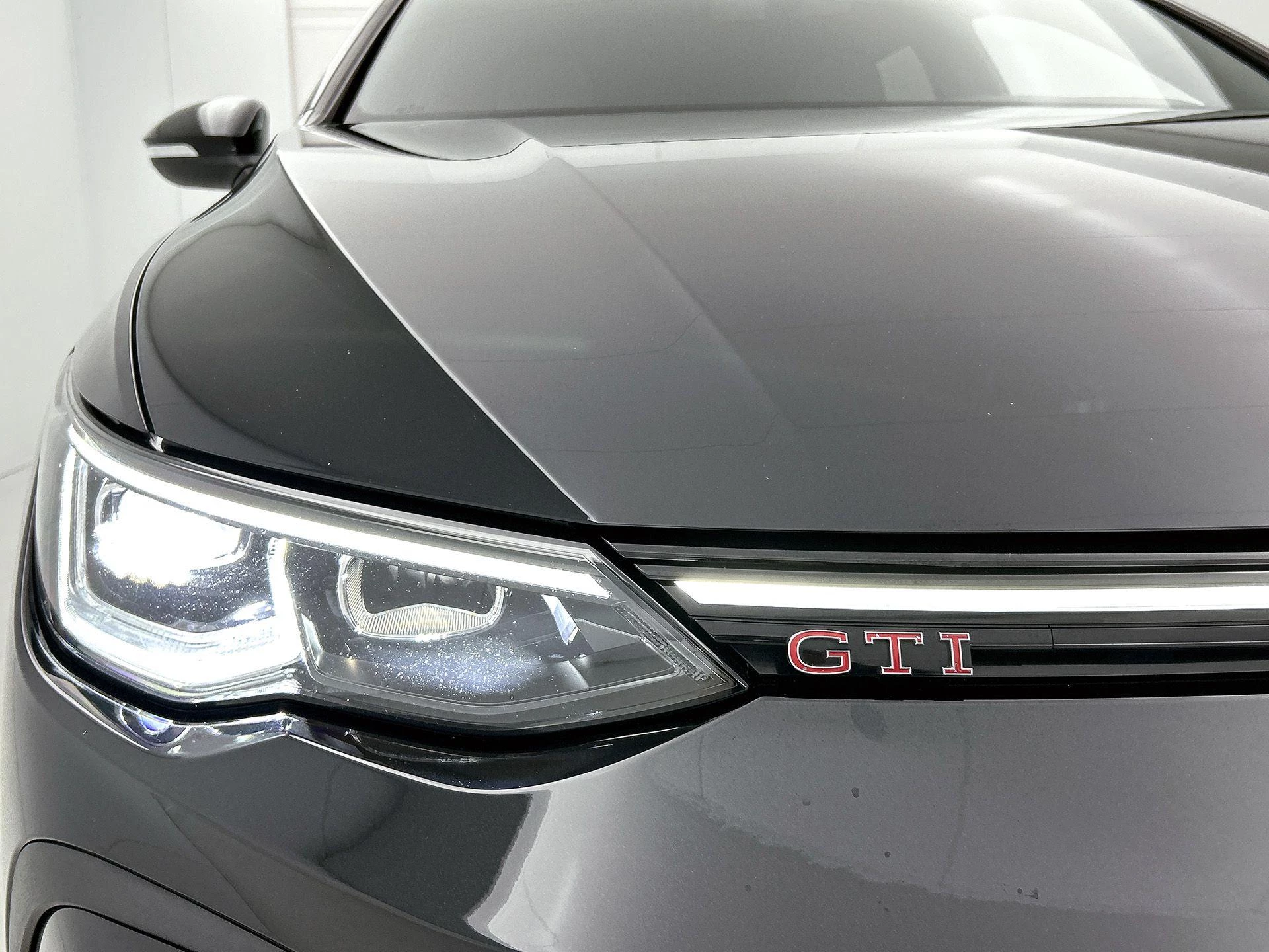 Volkswagen-Golf-image-9