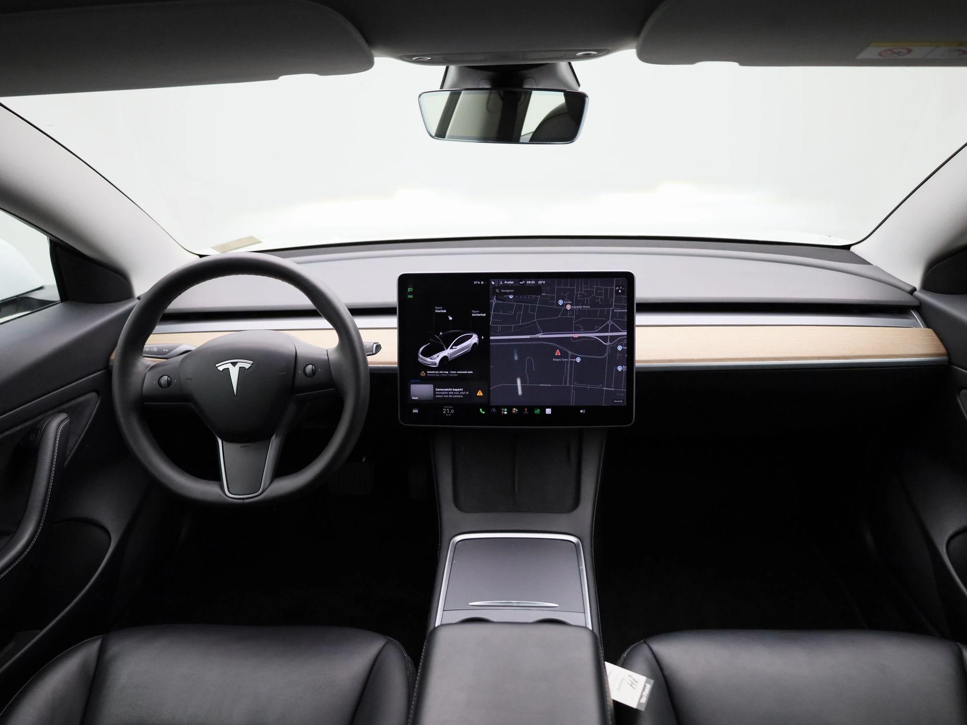 Tesla-Model 3-image-36