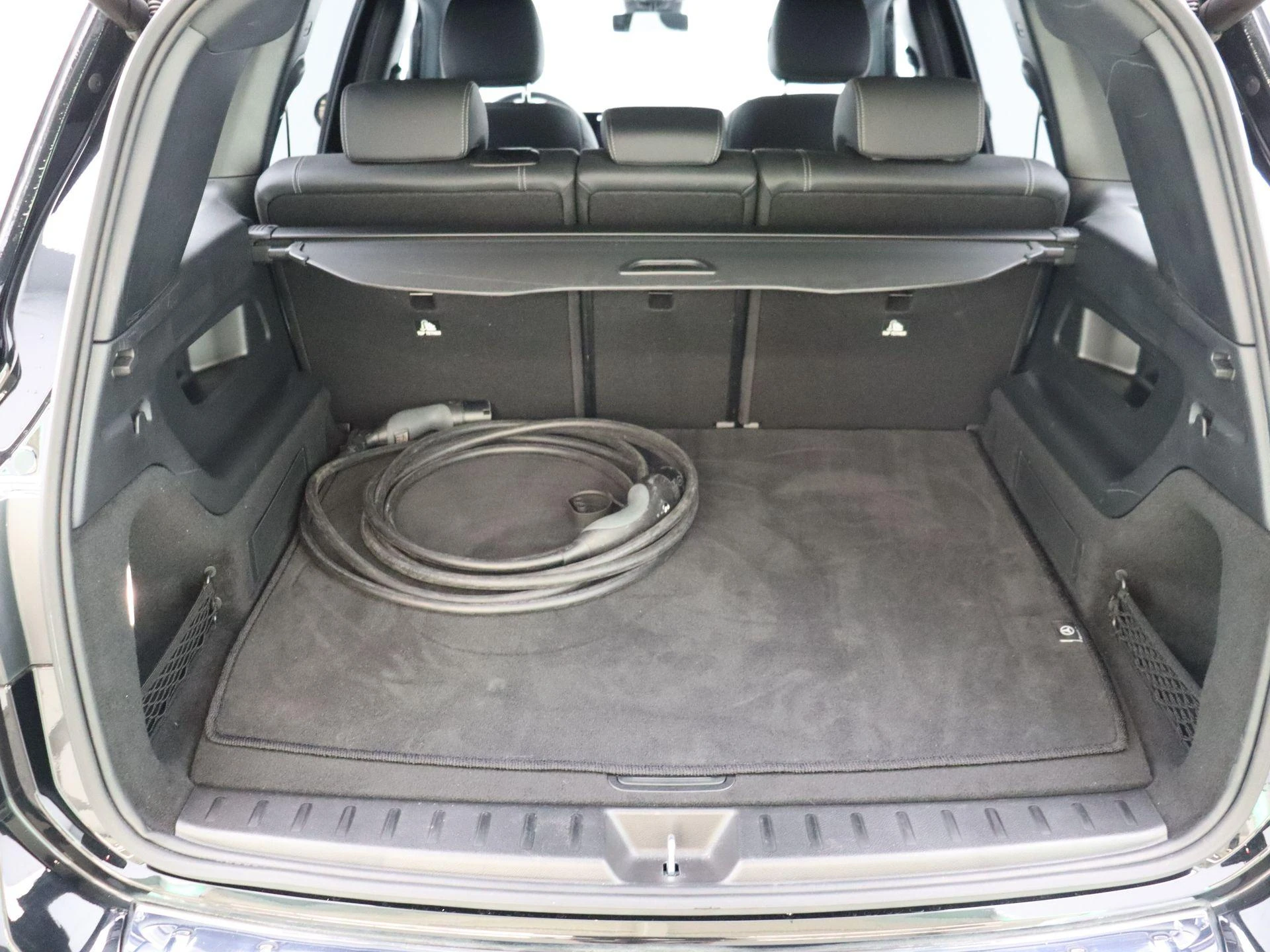 Mercedes-Benz EQB 250 Business Line