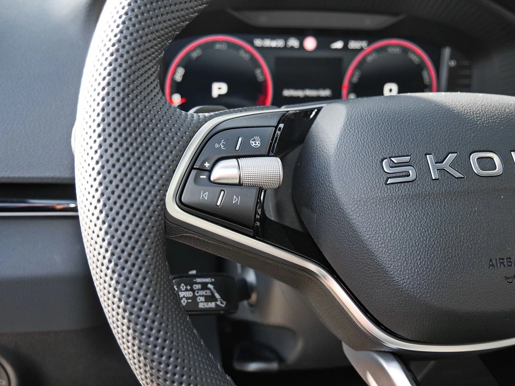 Škoda-Karoq-image-13