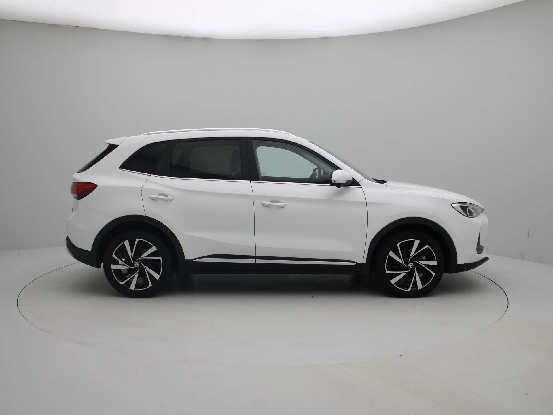 MG-ZS-image-6