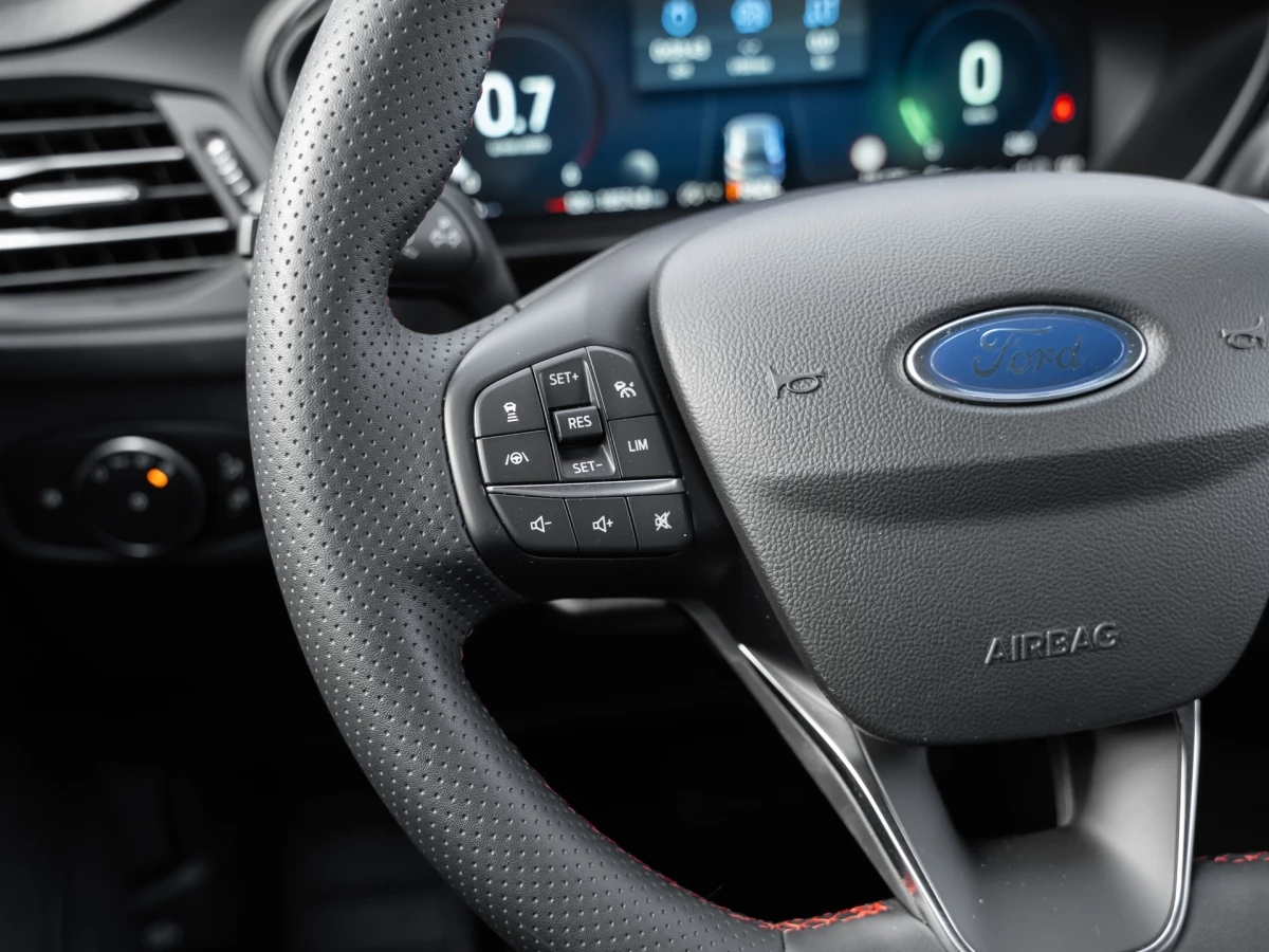 Ford-Focus-image-16