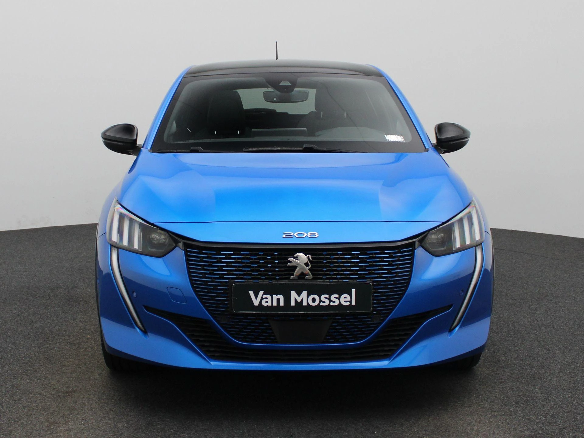 Peugeot-e-208-image-3
