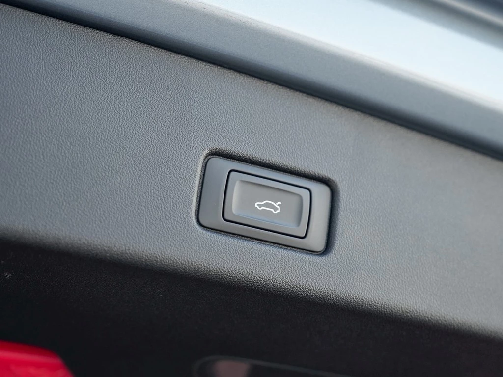 Audi-Q4 e-tron-image-20
