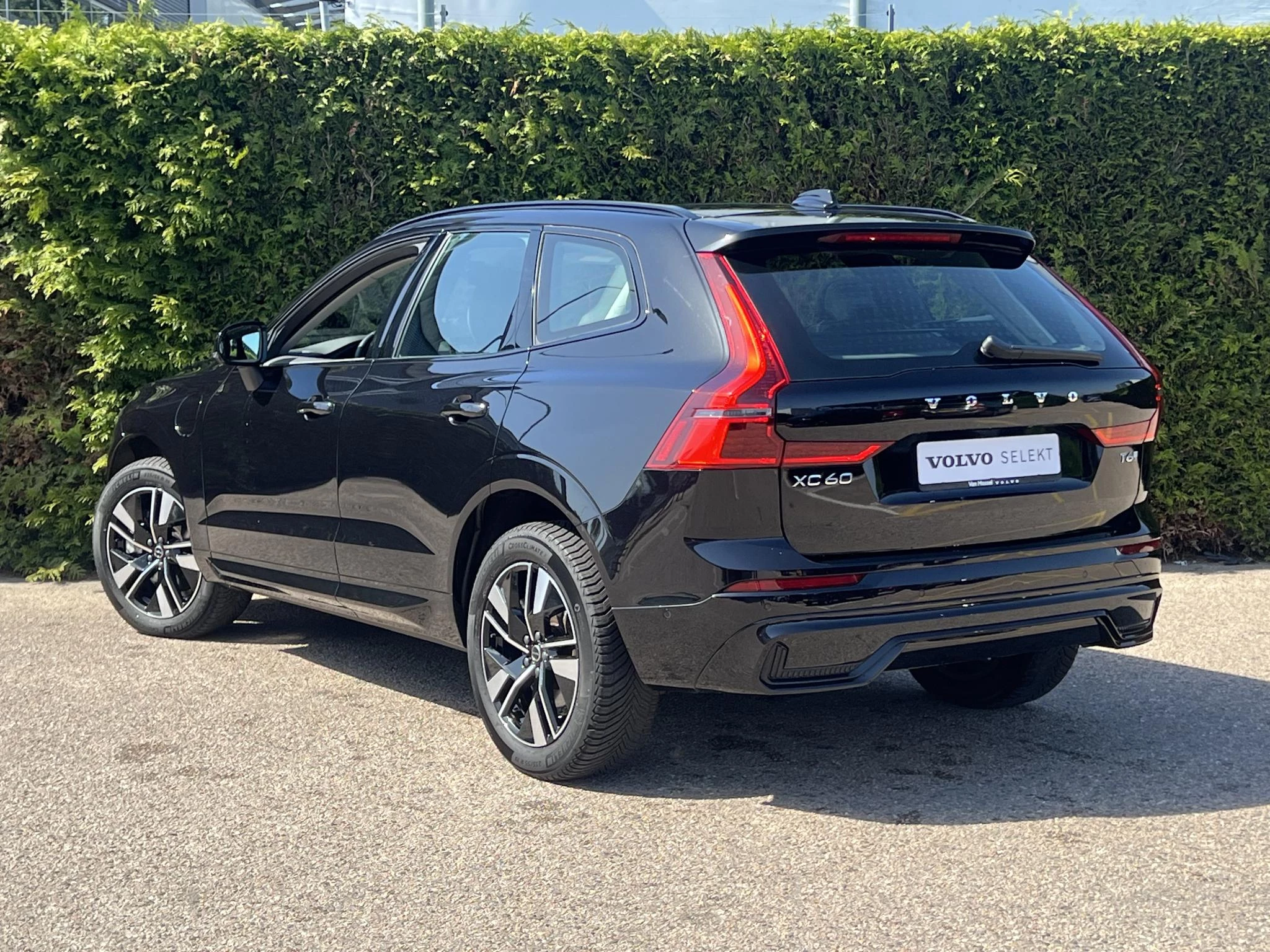 Volvo XC60 T6 Plug-in hybrid AWD Plus Dark