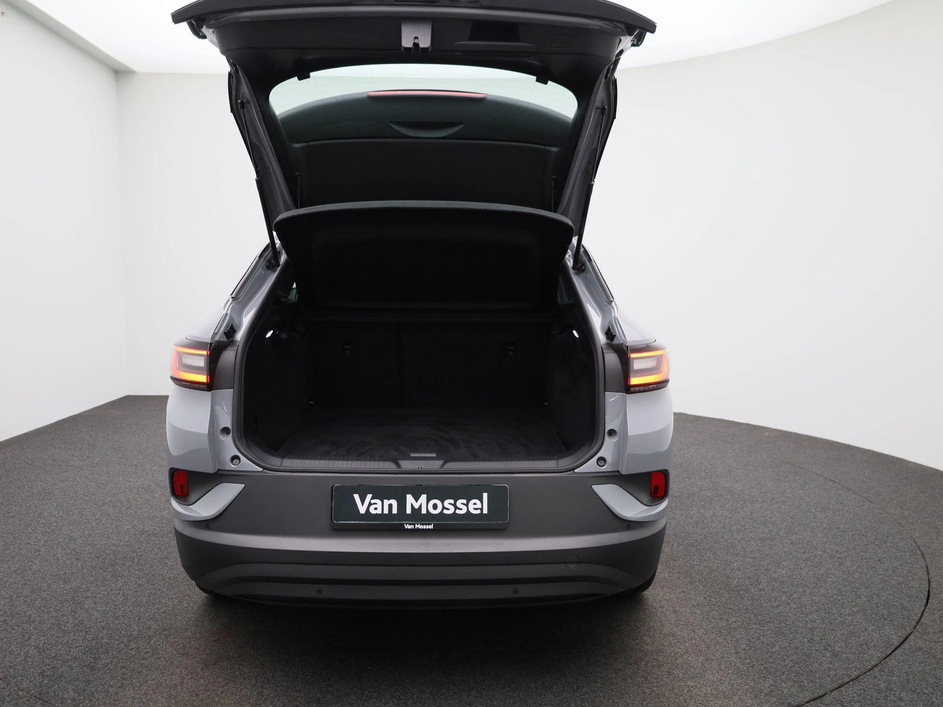 Volkswagen-ID.4-image-10