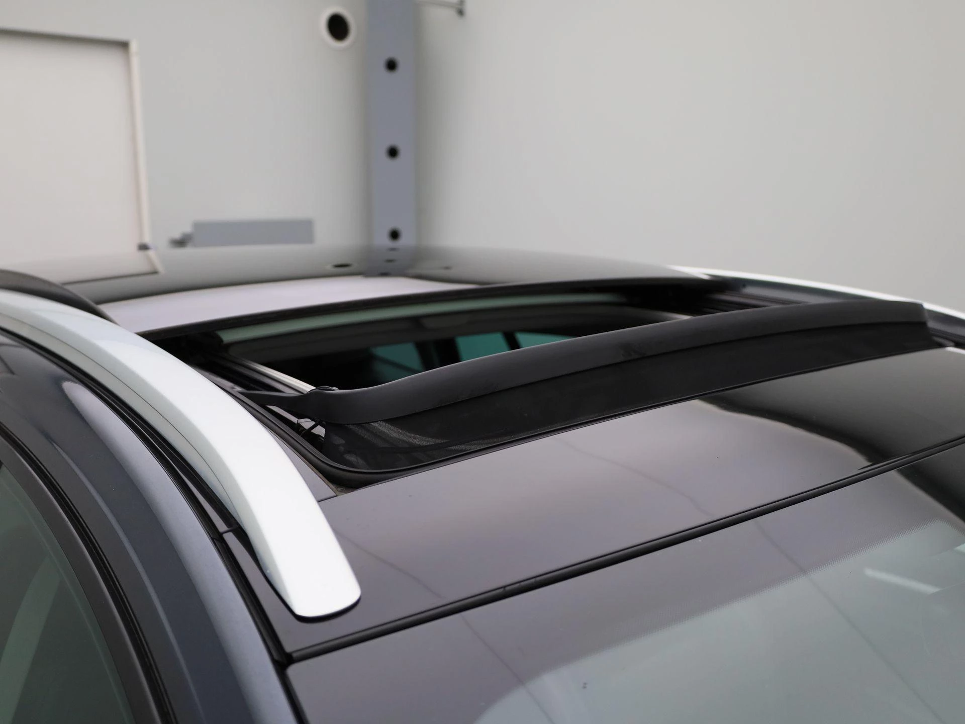 Renault-Megane E-Tech-image-42