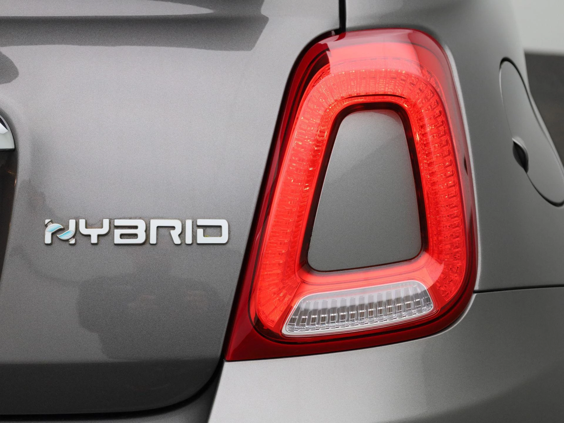 Fiat 500C 1.0 Hybrid Lounge