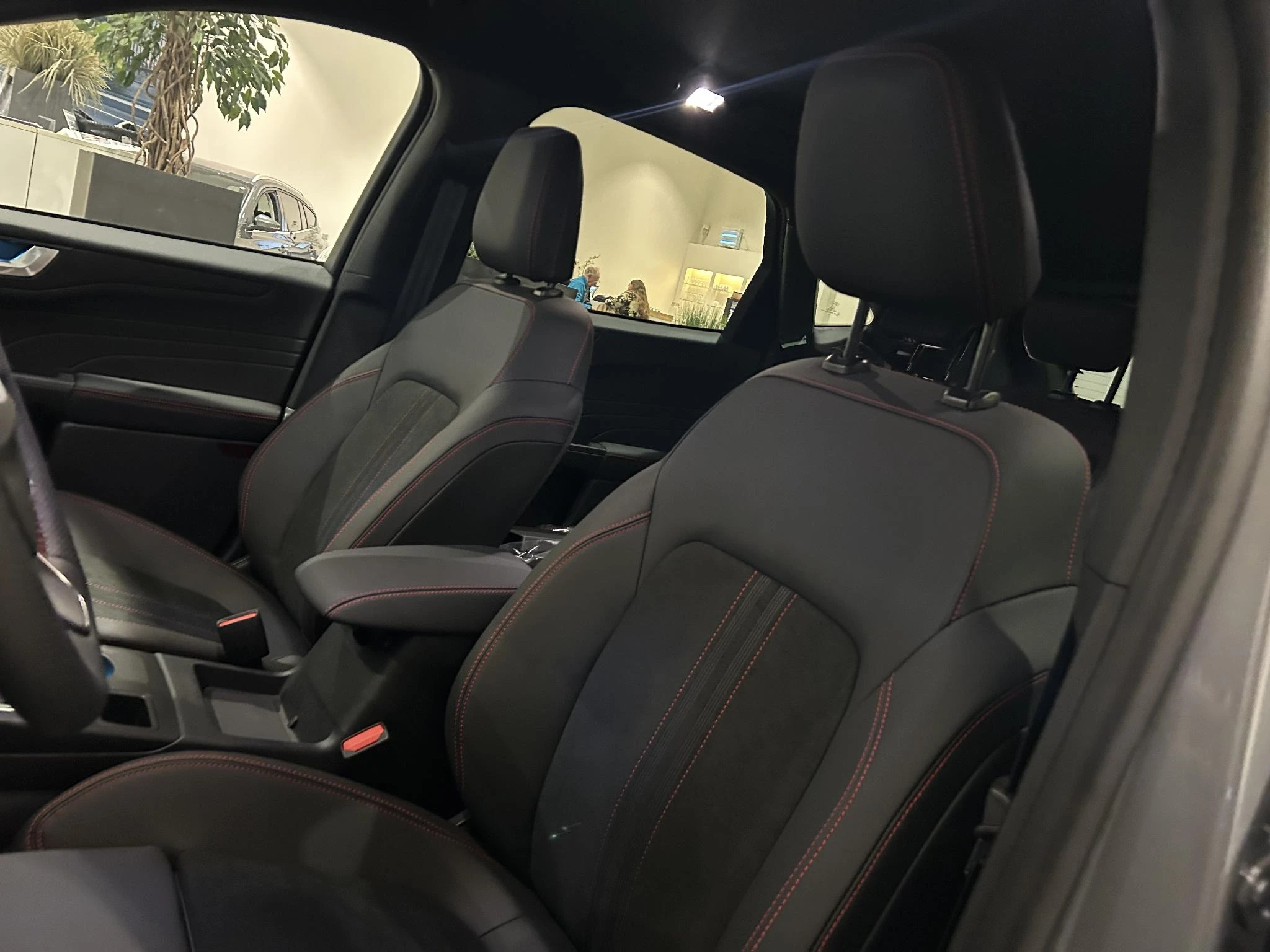 Ford-Kuga-image-14