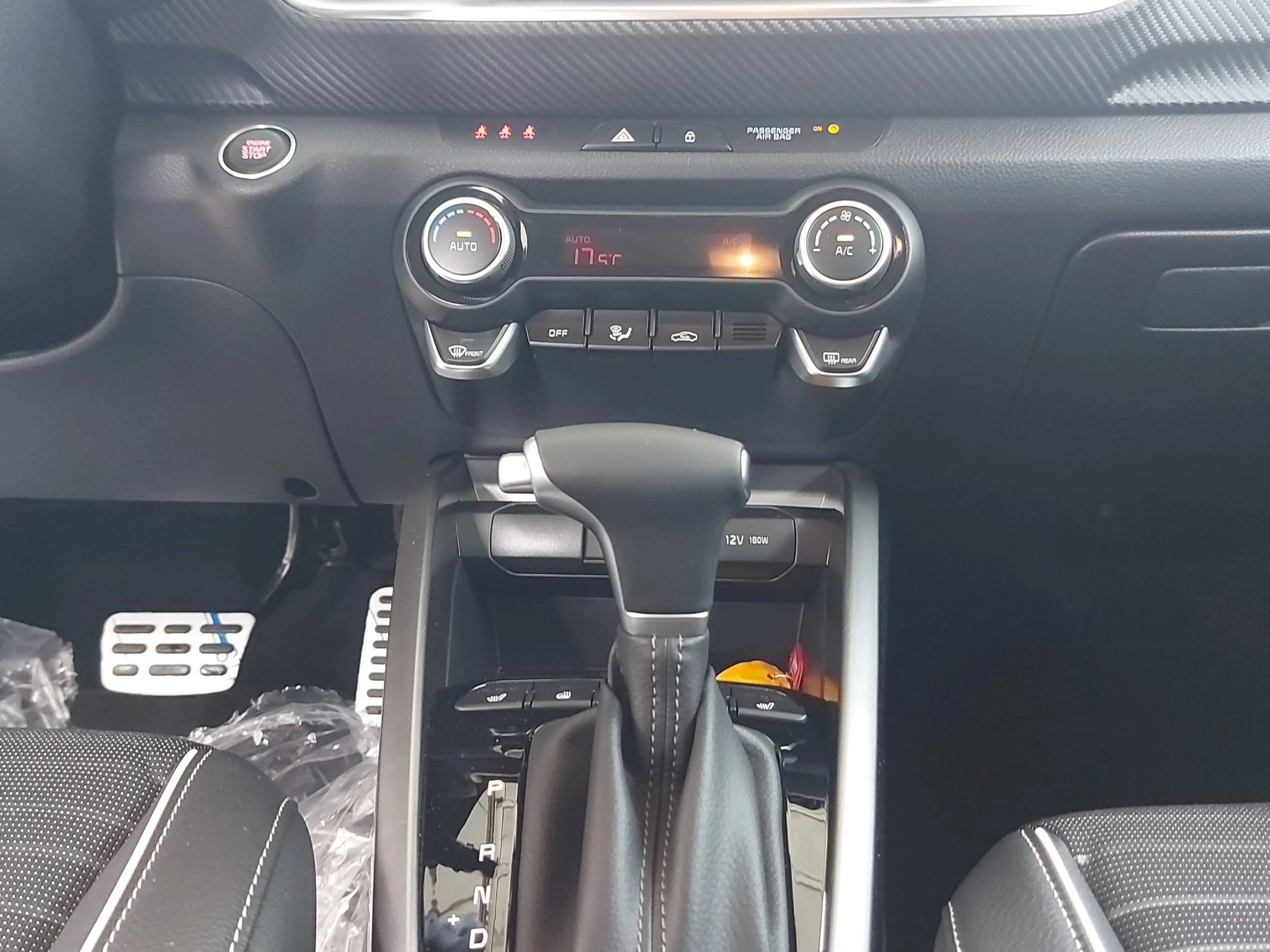 Kia Stonic GT-Line 100 PS 48V Autom. Spirit ACC LED RFK PDC SHZ LEDER *SALE*