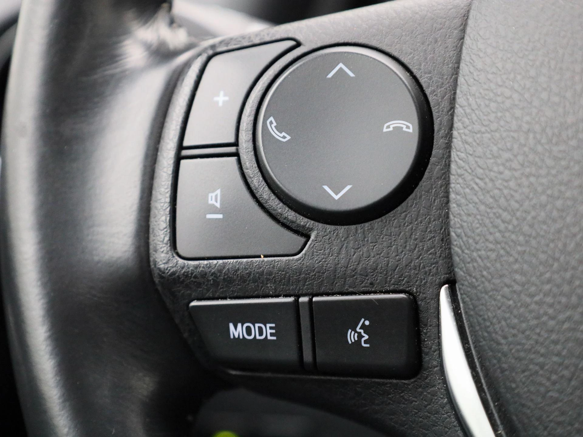 Toyota-Auris-image-17