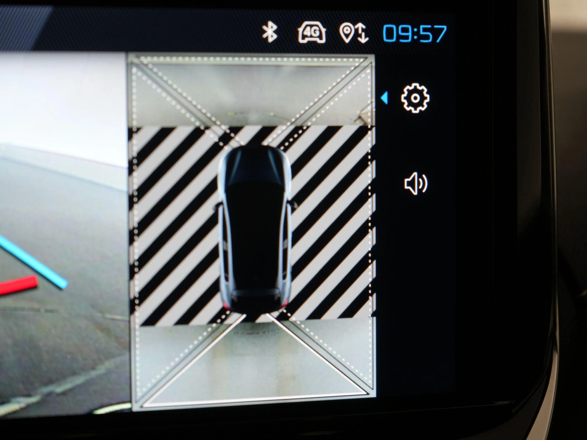 Peugeot-208-image-26