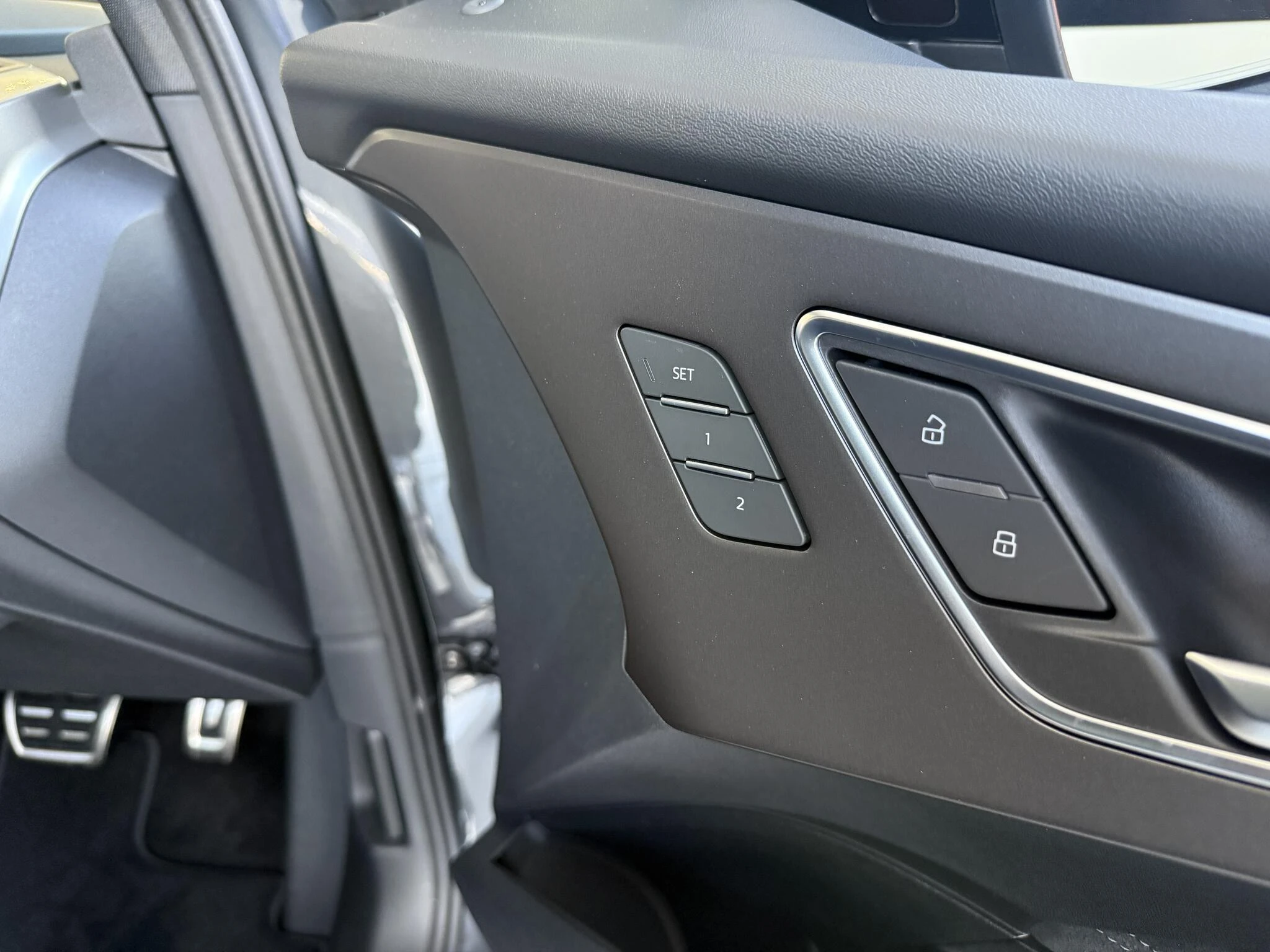 Audi-Q4 Sportback e-tron-image-11