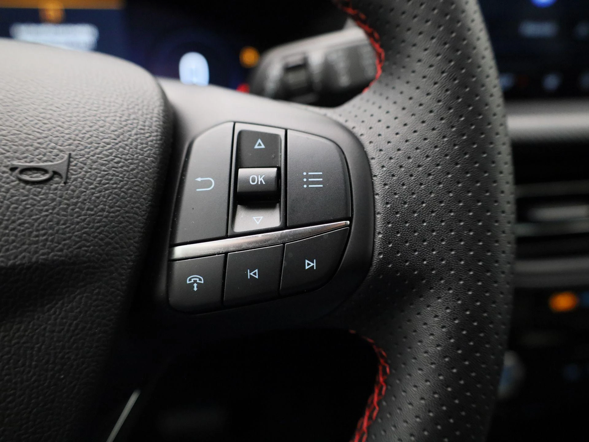 Ford-Kuga-image-17