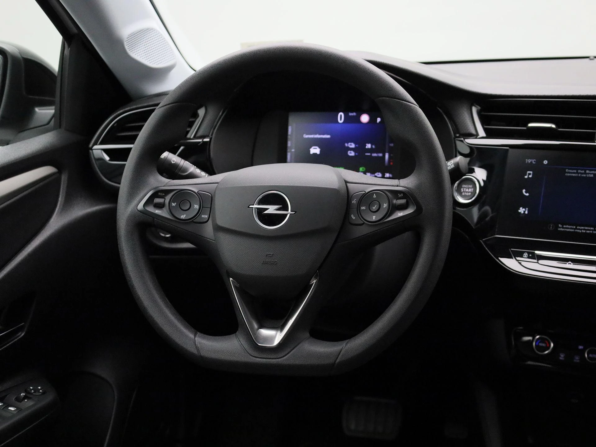 Opel-Corsa-image-9
