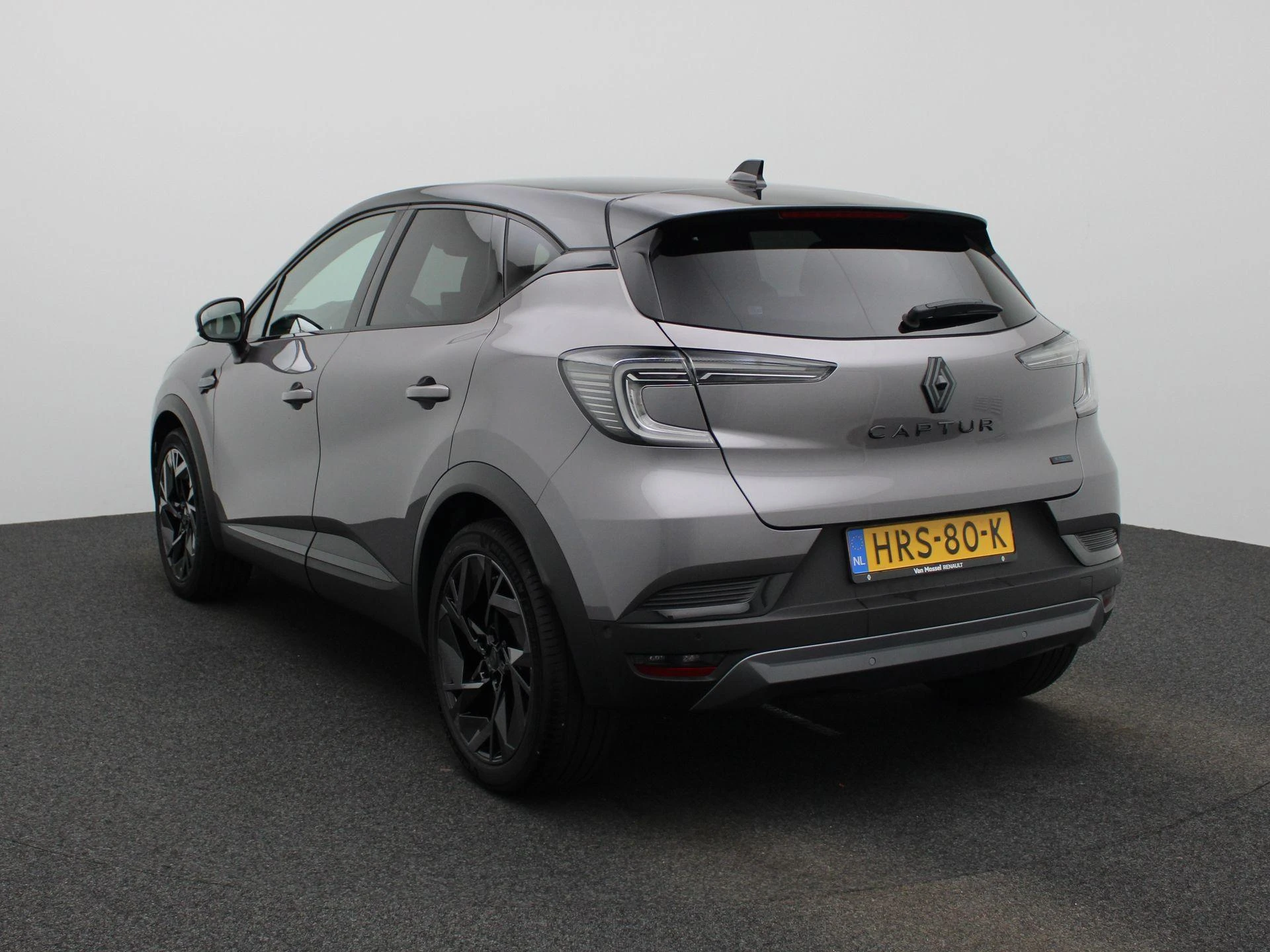 Renault-Captur-image-1