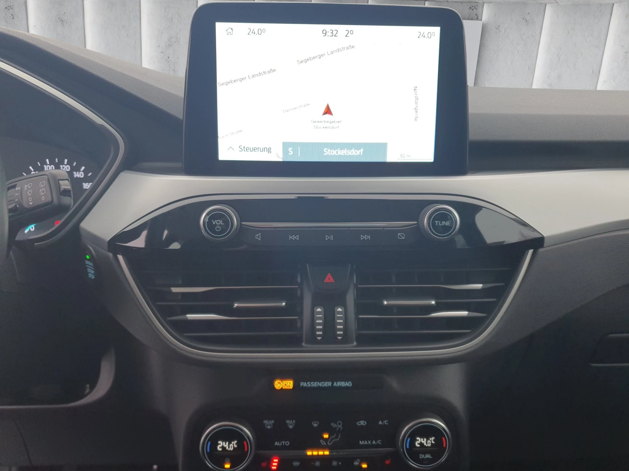 Ford Kuga Cool & Connect 1.5 EB LED | GJR | SHZ | PDC | Navi | Klima | BT
