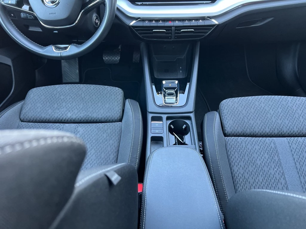 Škoda Octavia Combi 2.0 TDI DSG Ambition *Kamera*AHK*