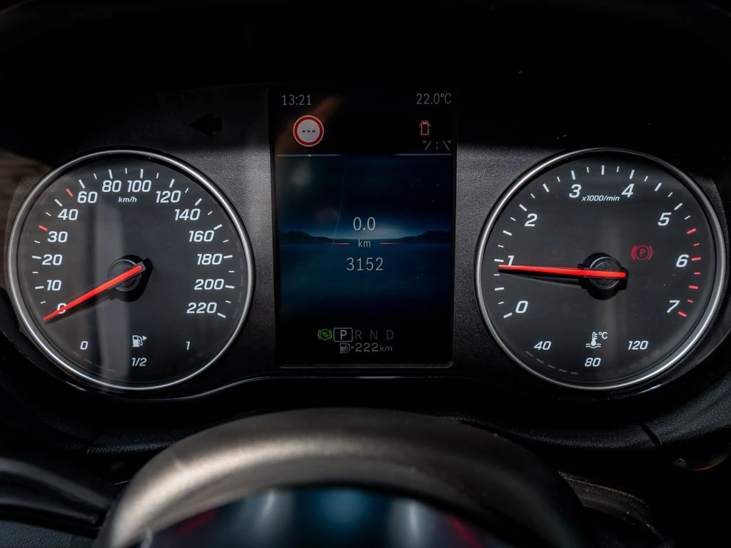 Mercedes-Benz-T-Klasse 180-image-14