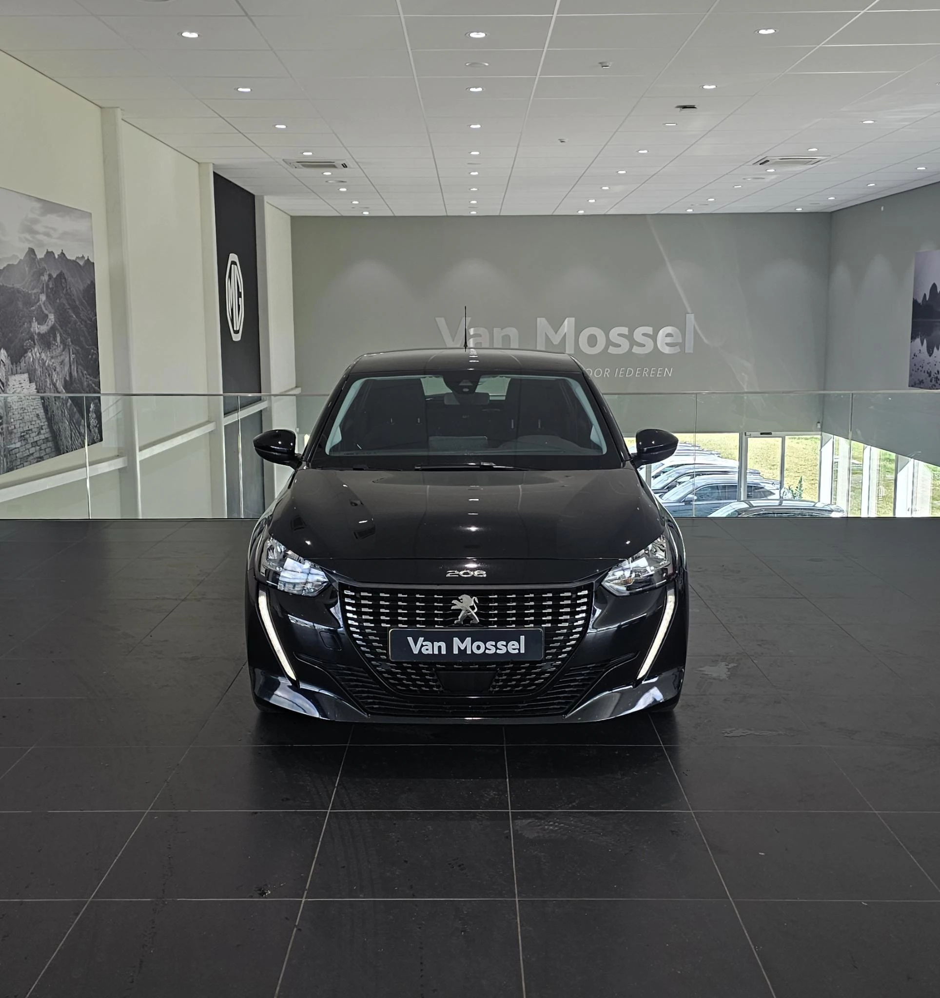Peugeot-208-image-1